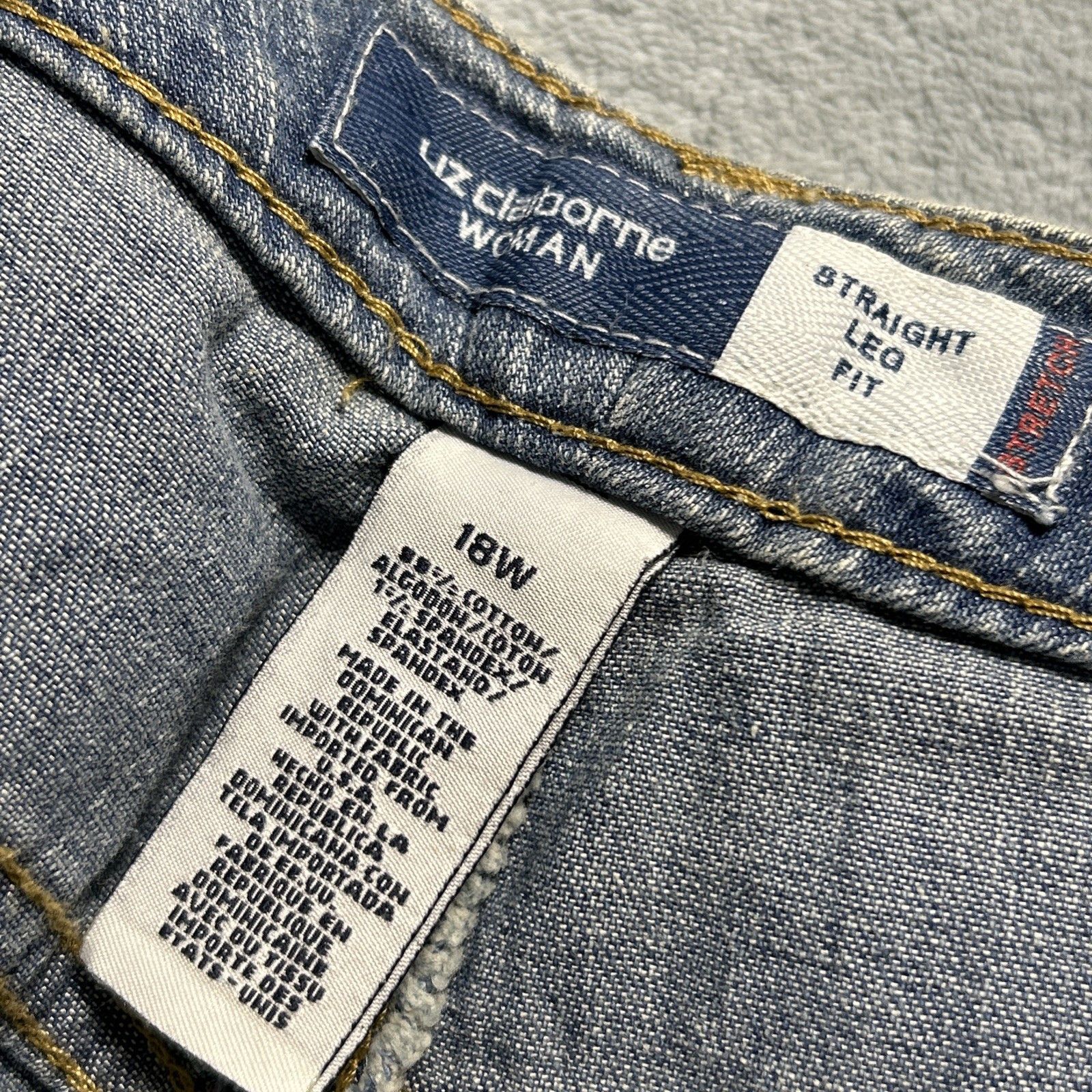 Liz Claiborne Beyond Baggy Jeans Womens 18W 41x30 Hamilton Wide Baggie Size 40" / US 18 - 4 Thumbnail
