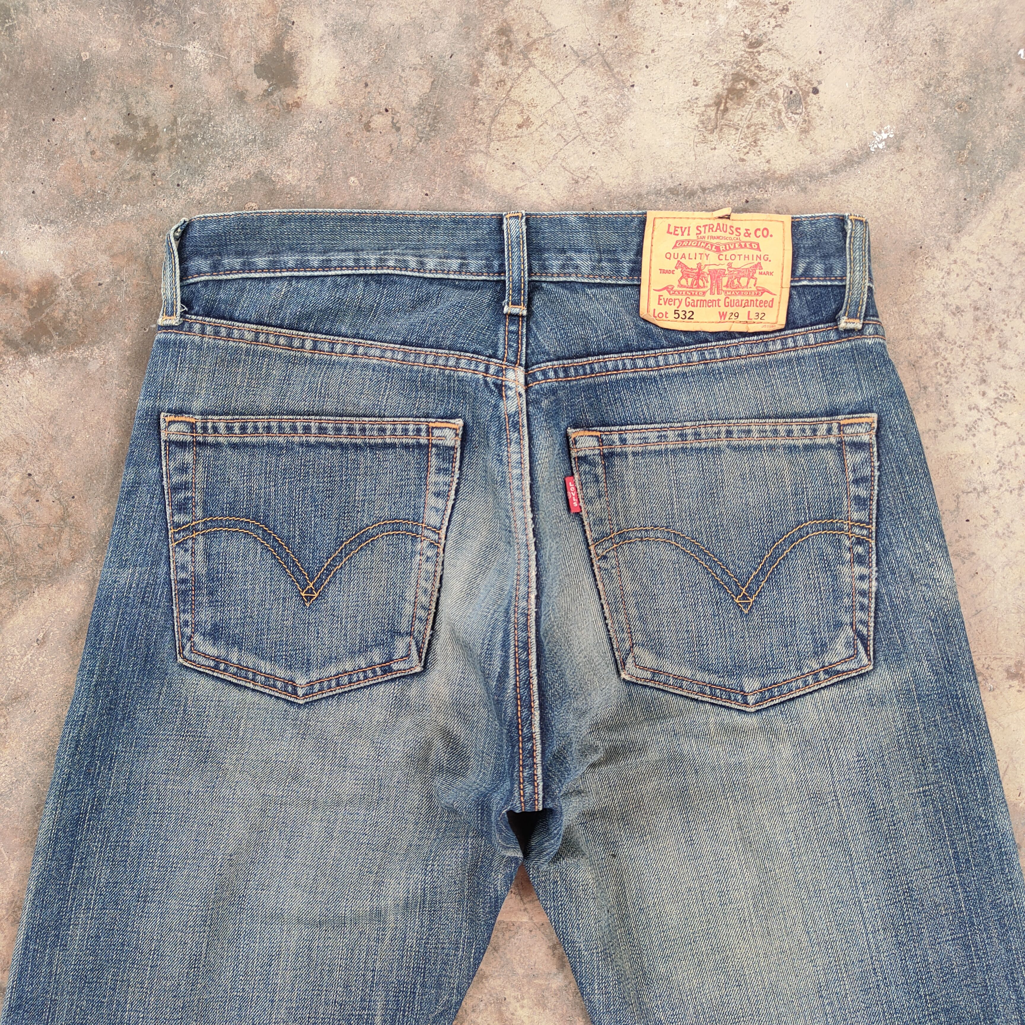 Levi's Vintage Clothing LEVI'S 532 VINTAGE FADED RIPPED JEANS DENIM PANTS Size US 30 / EU 46 - 9 Thumbnail