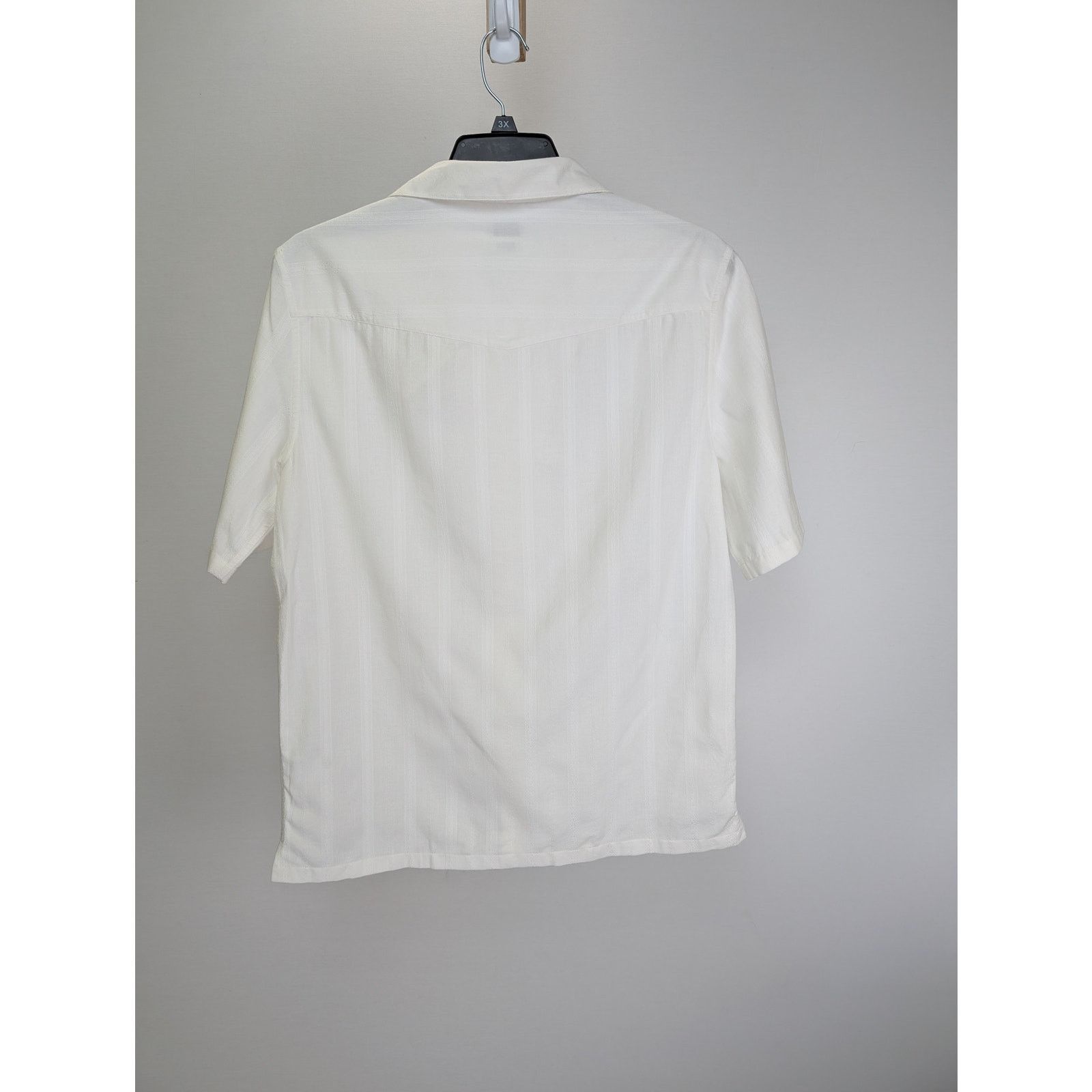 Brunello Cucinelli o1rshd1 Half Sleeve Button up Shirt in White Size US S / EU 44-46 / 1 - 15 Thumbnail