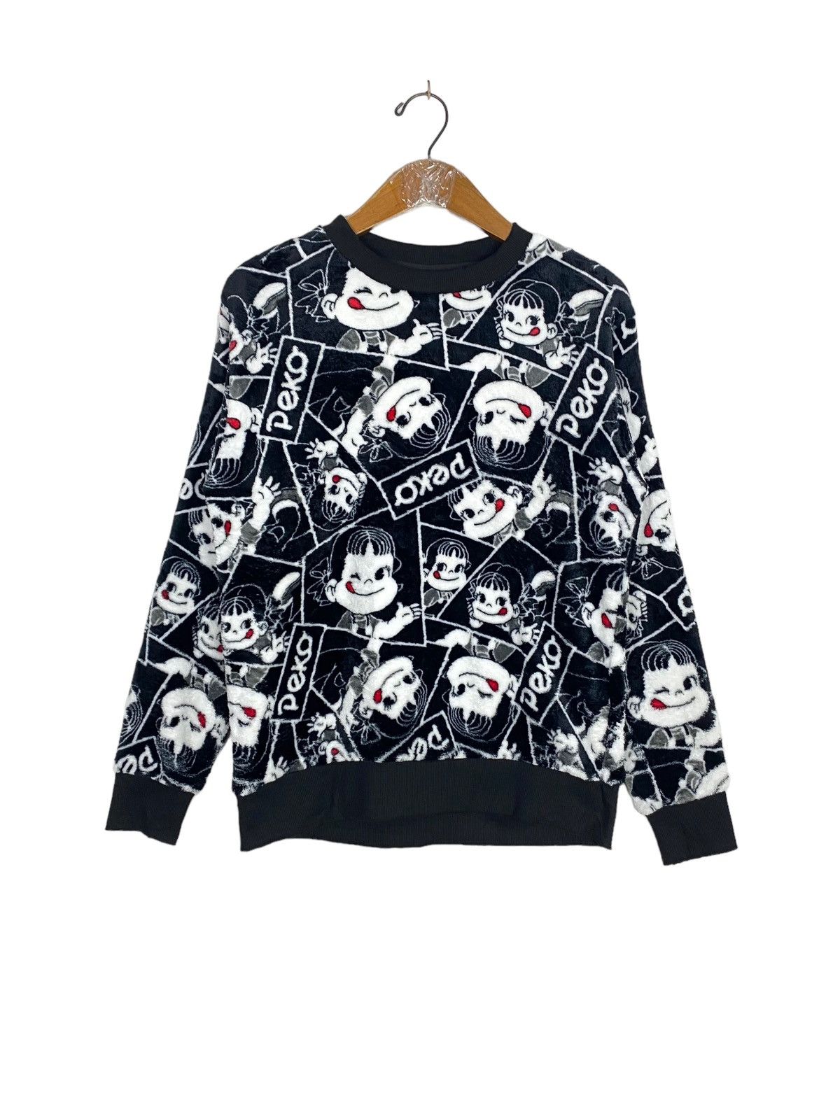 Japanese Brand Rare‼️ Peko Chan Cartoon Anime Fleece Full Print Size M / US 6-8 / IT 42-44 - 1 Thumbnail