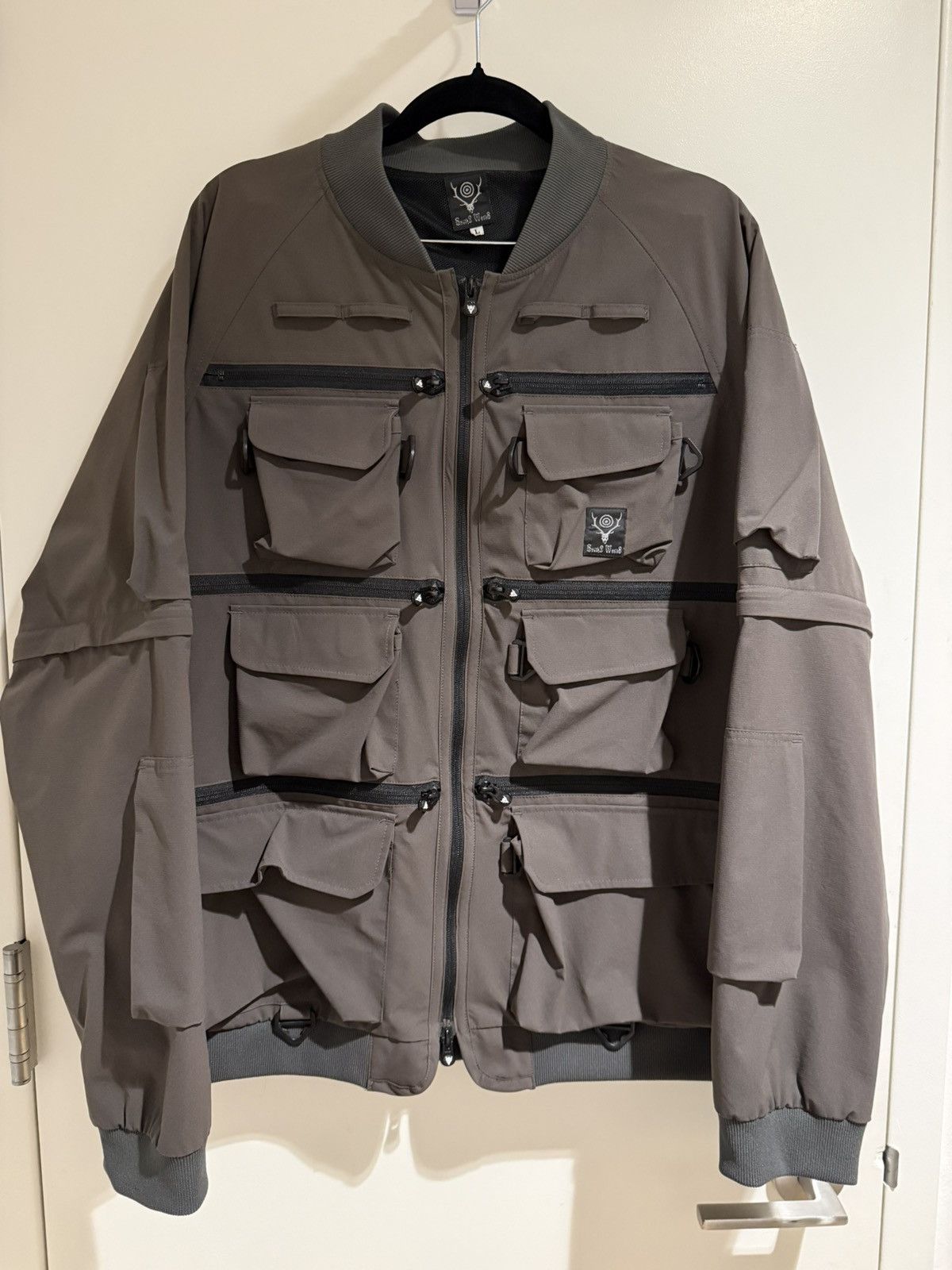 South2 West8 South2 West8 Multi-pocket Zipped Jacket Size US L / EU 52-54 / 3 - 1 Thumbnail