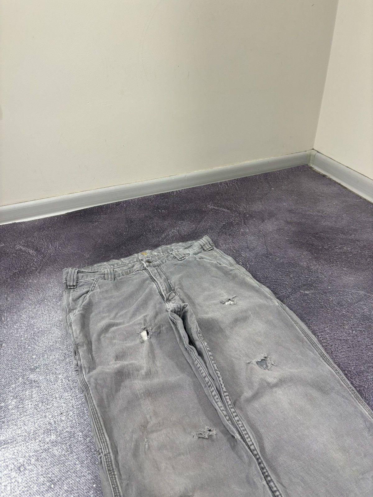 Carhartt Vintage Carhartt USA Gray Distressed Y2K Hype Work Pants Size US 32 / EU 48 - 11 Thumbnail