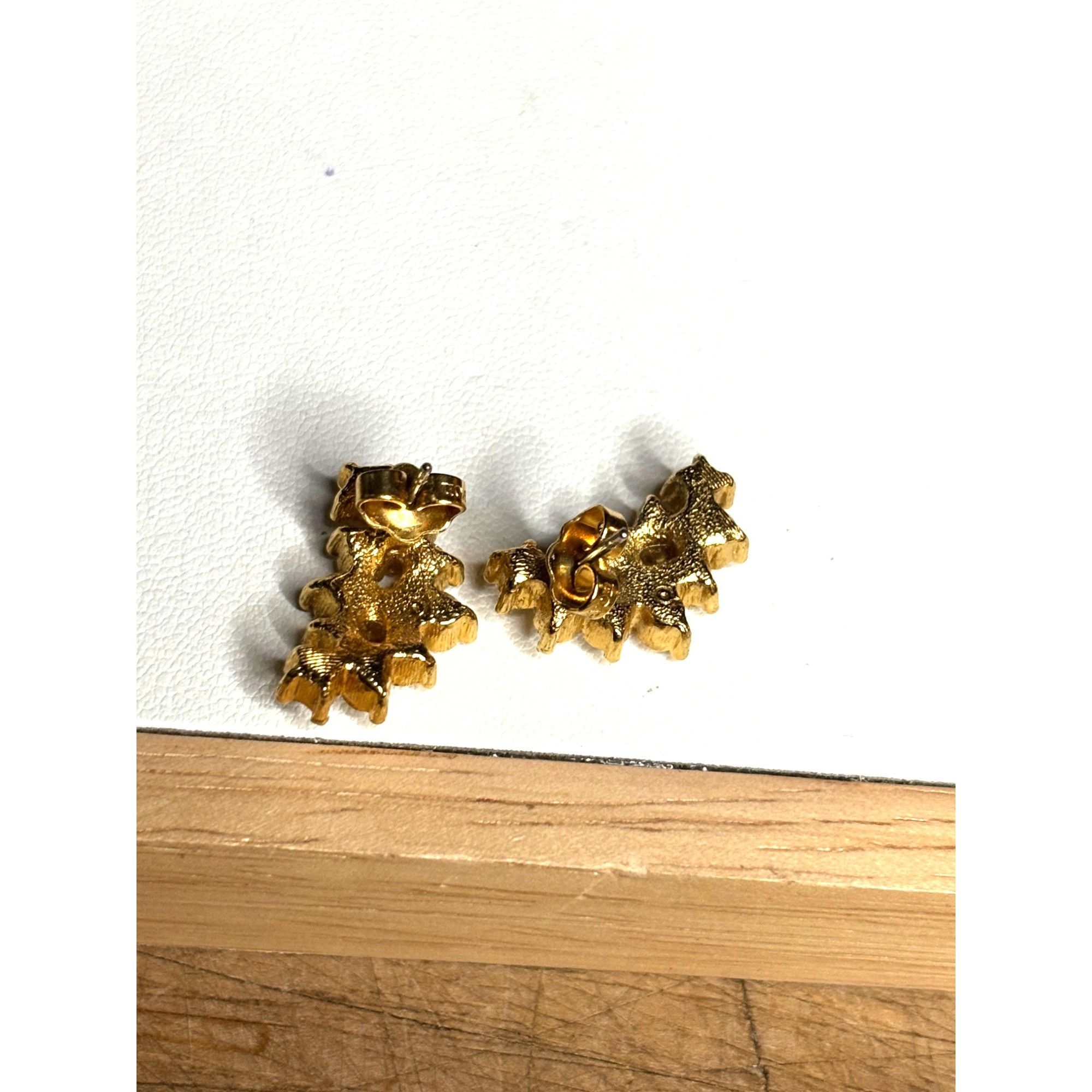 Other Crystal Cluster Gold Tone Stud Earrings Size ONE SIZE - 6 Thumbnail