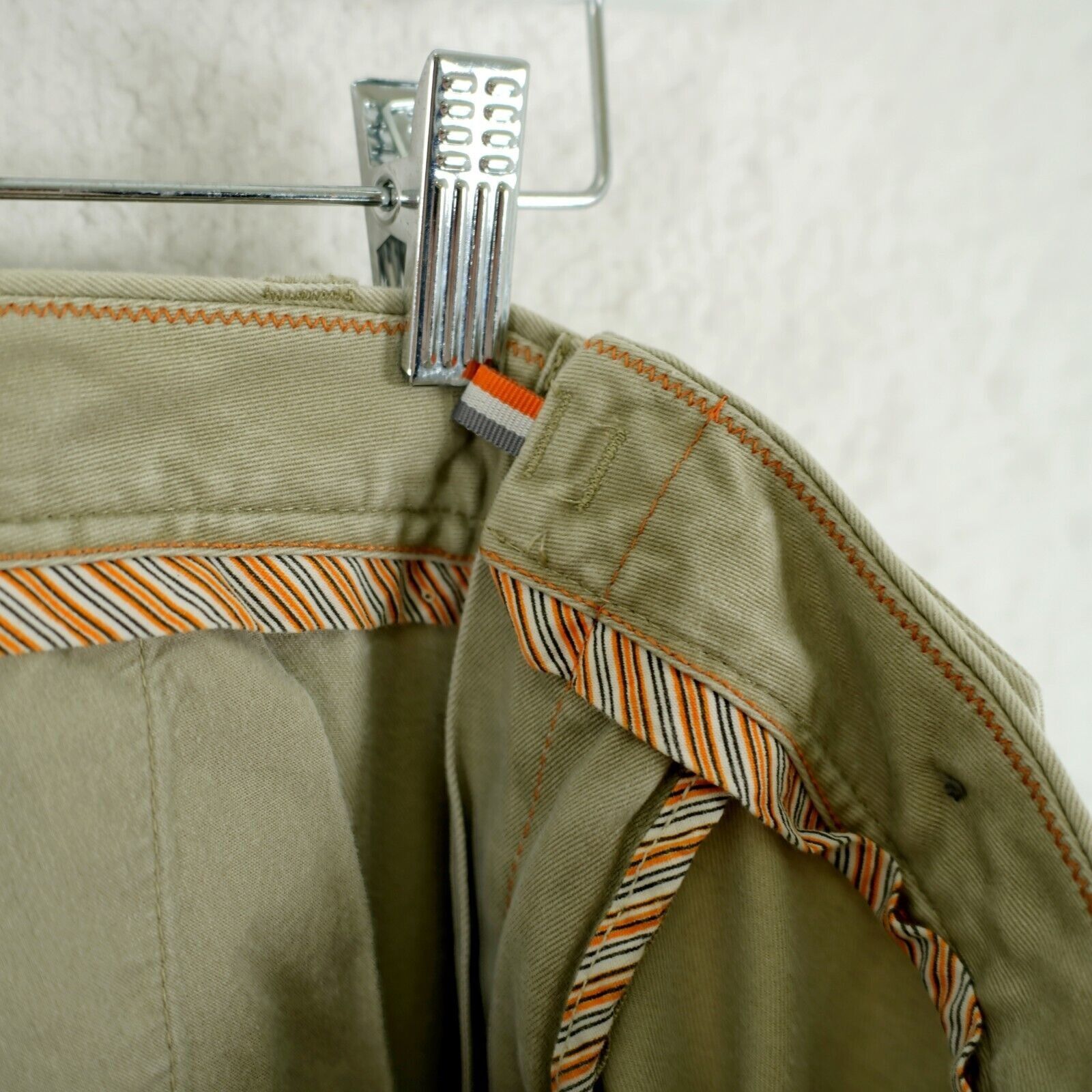 Tommy Bahama Tommy Bahama Green Cream Flat Front Mid Rise Cotton Chino Pa Size US 35 - 7 Thumbnail