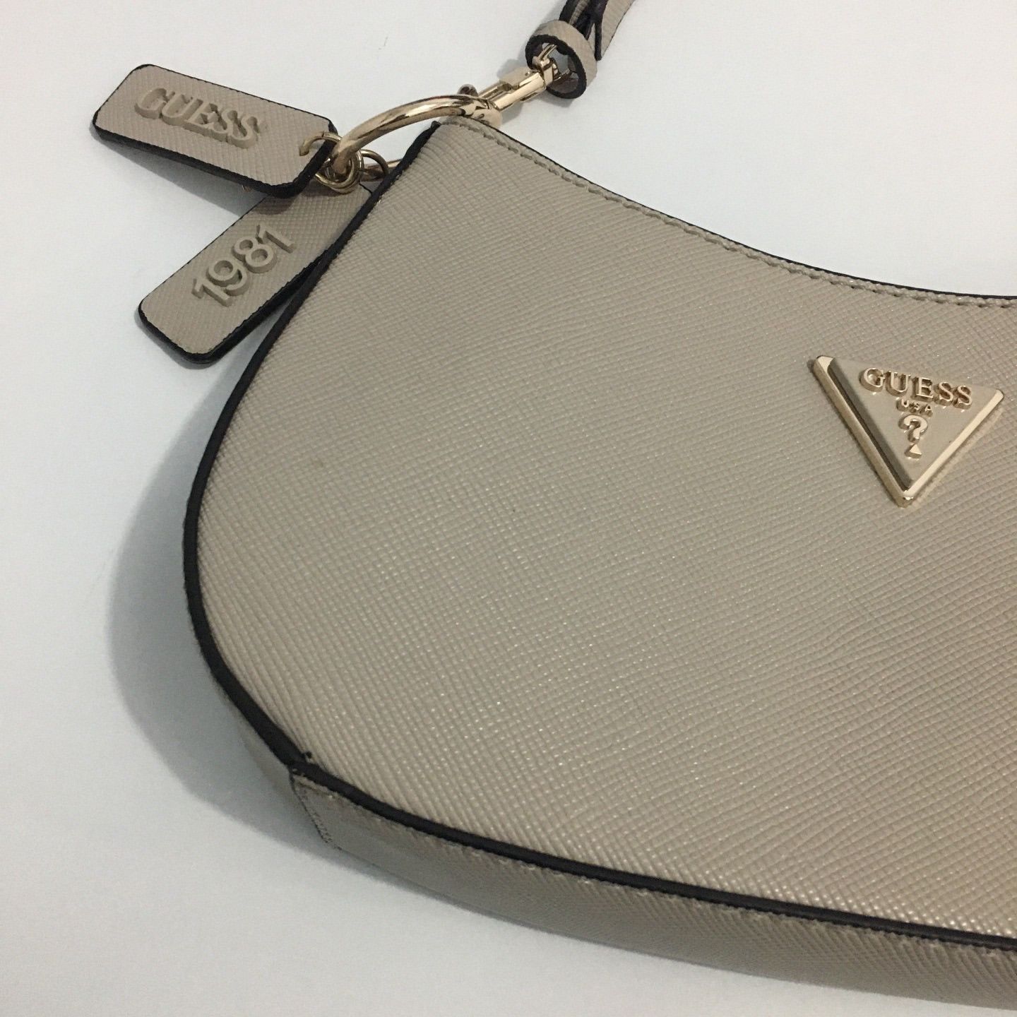 Guess Guess Noelle Top Zip Beige Shoulder Bag Size ONE SIZE - 5 Thumbnail