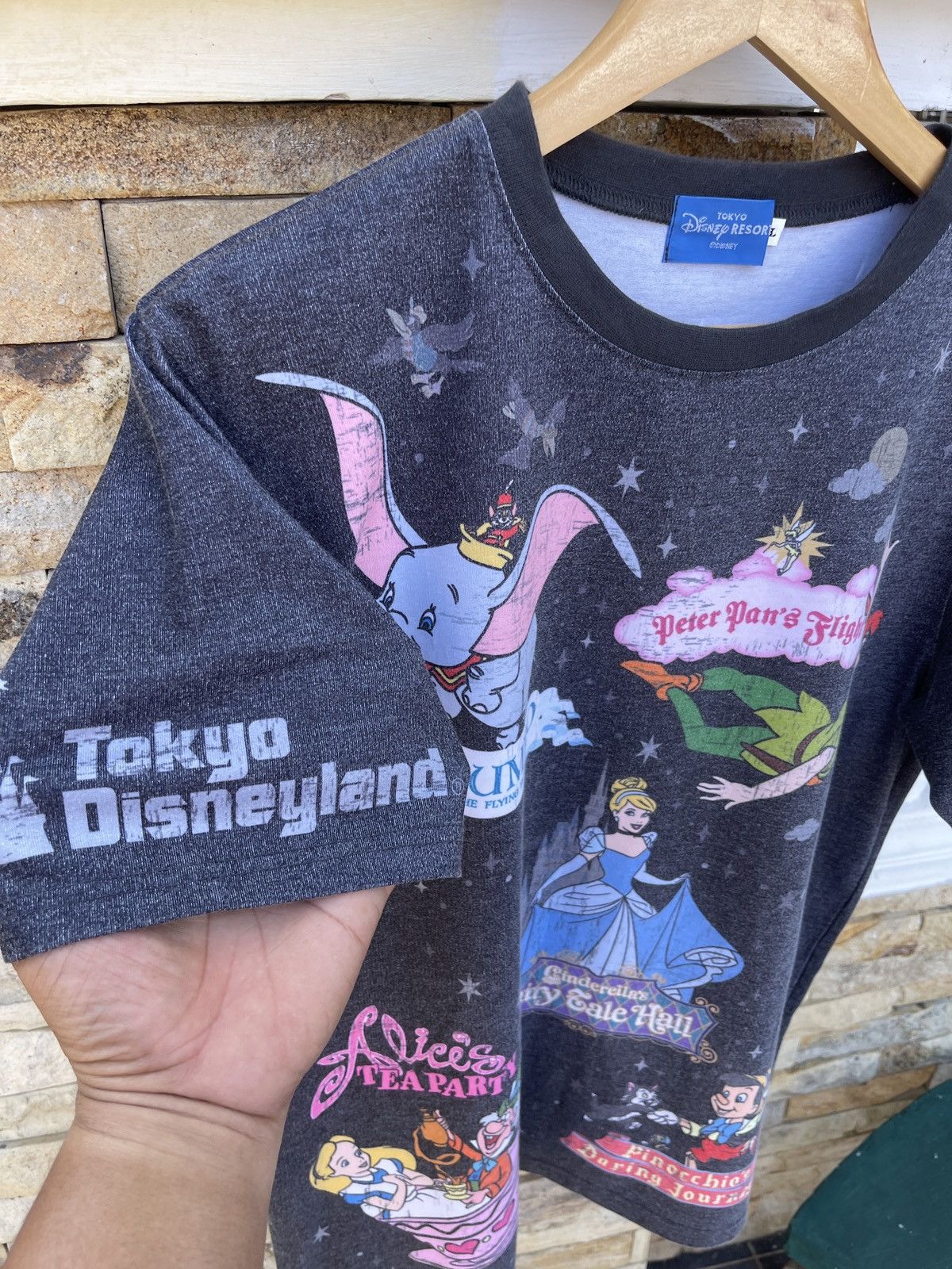 Disney Rare🔥Vtg Tokyo Disney Movie Promo All Over Print T-Shirt Size US L / EU 52-54 / 3 - 4 Thumbnail
