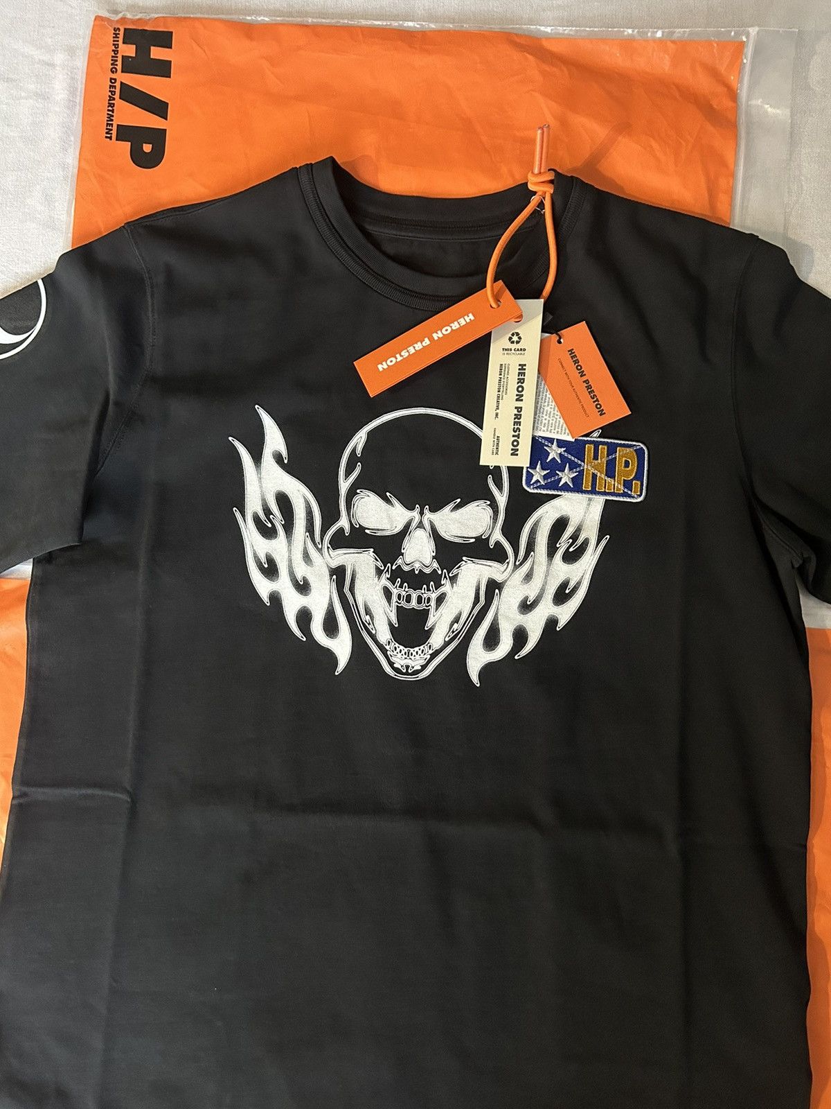 Heron Preston Heron Preston Flaming Skull T-shirt Size US S / EU 44-46 / 1 - 4 Thumbnail