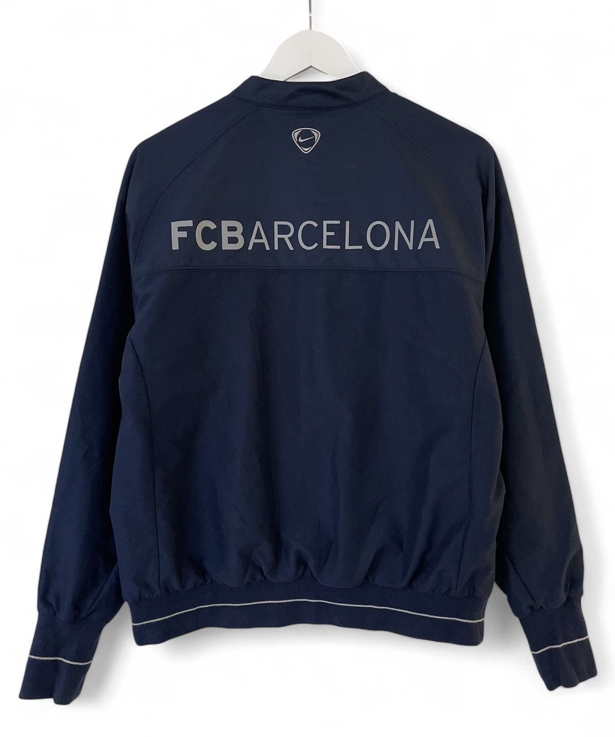 Nike × Vintage Vintage Nike FC Barcelona Spain Football Logo Jacket S Size US S / EU 44-46 / 1 - 2 Thumbnail