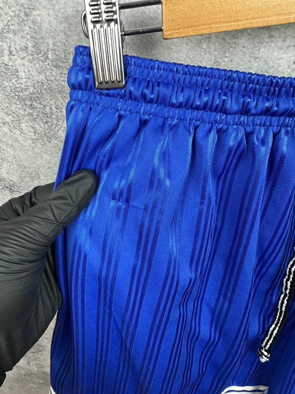 Adidas Adidas Made in England Vintage 90s Blue 3-Stripes Shorts Size US 32 / EU 48 - 7 Thumbnail