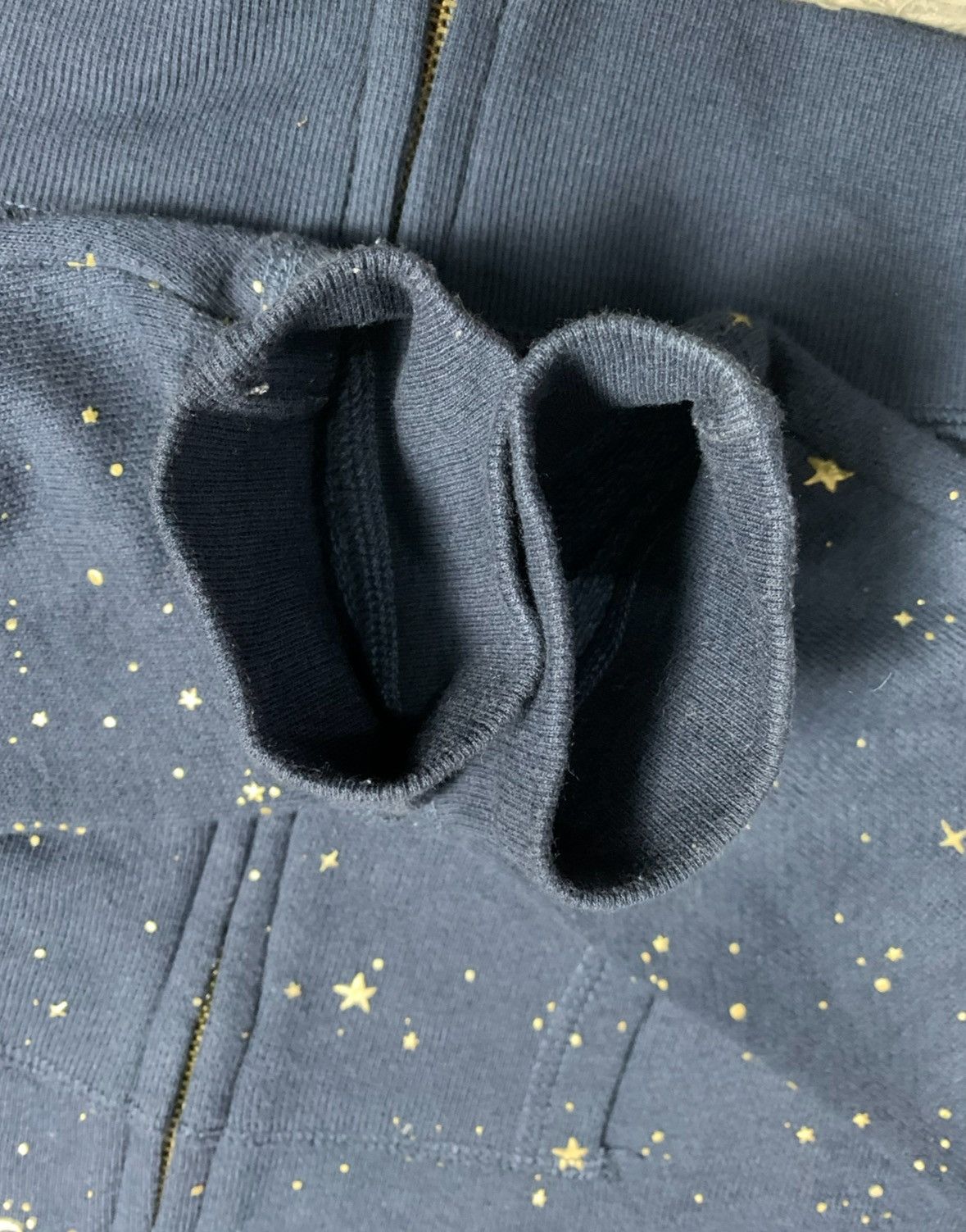 20471120 STARS AND MOON GLITTER FUR ZIP HOODIE KMRII IFSIX LGB STYLE Size US M / EU 48-50 / 2 - 4 Thumbnail