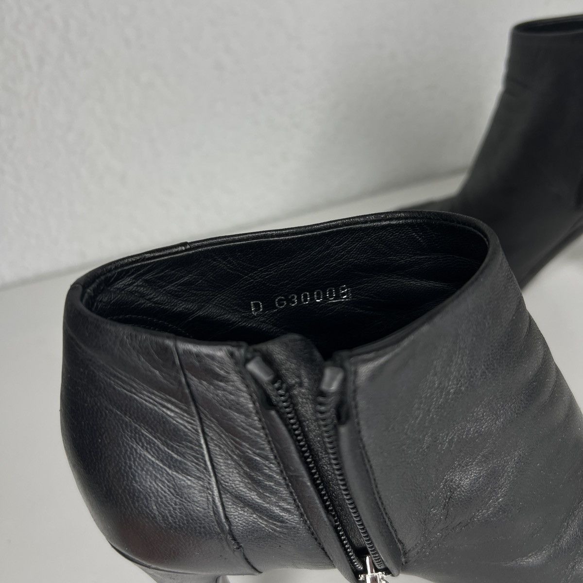 Chanel CHANEL Ankle Boots Heels Shoes Black Leather CC Logo Chain Size US 7.5 / IT 37.5 - 9 Thumbnail