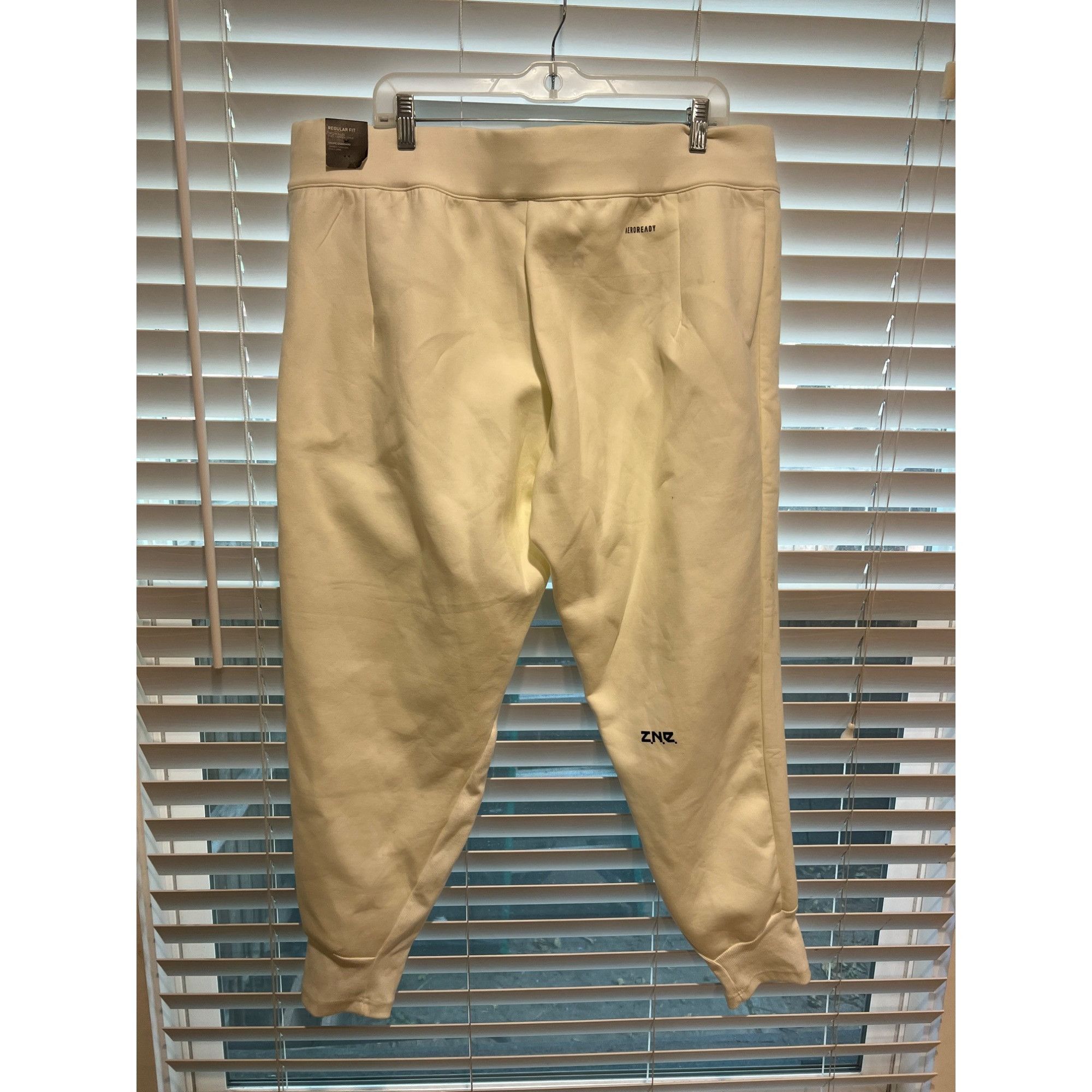 Adidas Adidas Off White Z.N.E. Tracksuit Mens Sweatpants - Size XL Size US 40 / EU 56 - 5 Thumbnail