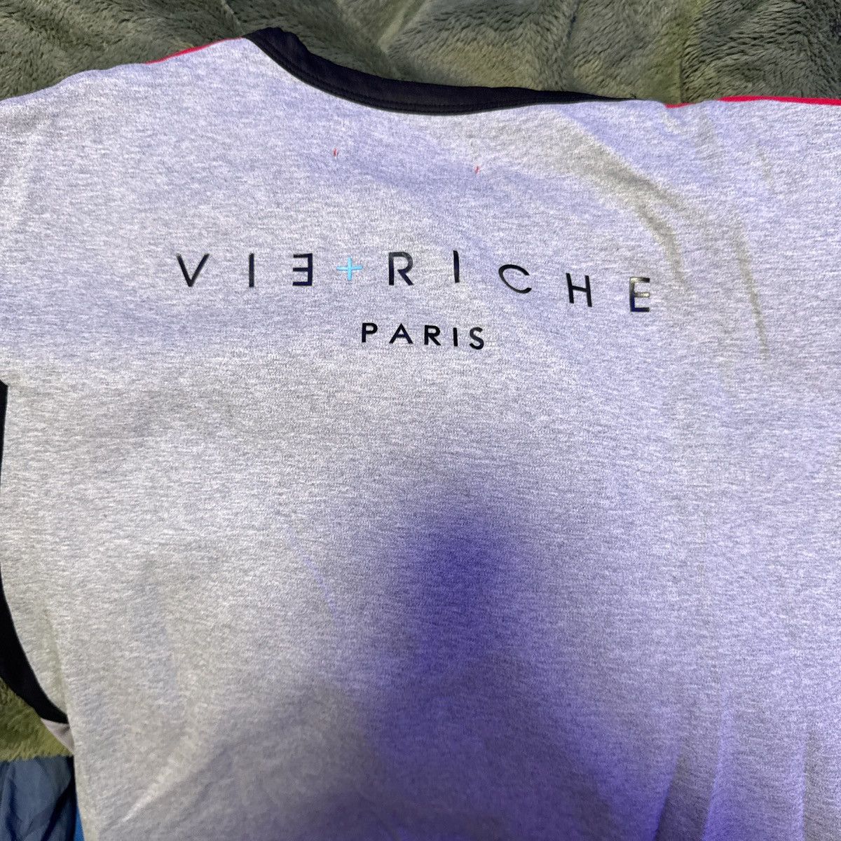 Vie + Riche Paris Vie + Riche Paris Designer T-shirt Men’s Size Medium Size US M / EU 48-50 / 2 - 5 Thumbnail