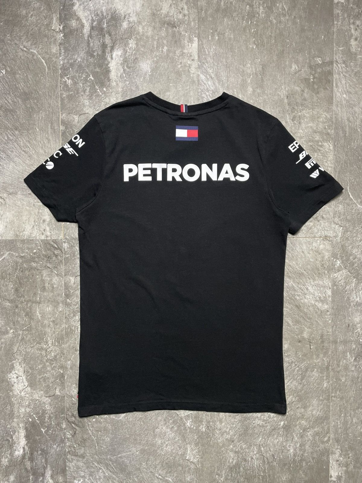 Mercedes-Benz Vintage Mercedes-Benz AMG Petronas F1 Short Sleeve Big Logo Size US S / EU 44-46 / 1 - 4 Thumbnail