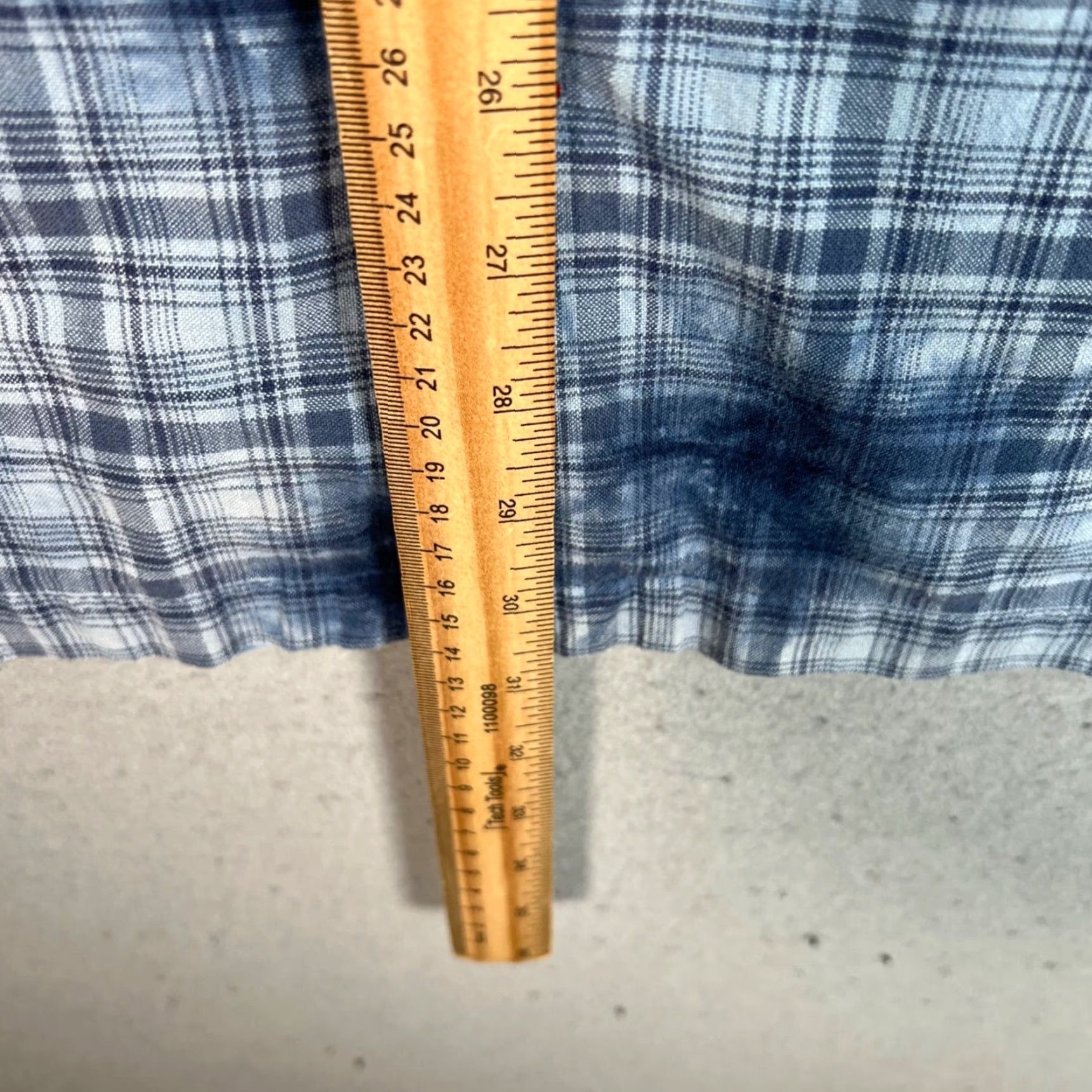 Tommy Hilfiger VINTAGE Tommy Hilfiger Jeans Plaid Button-Up Shirt Medium 100% Cotton Mens Size US M / EU 48-50 / 2 - 6 Thumbnail