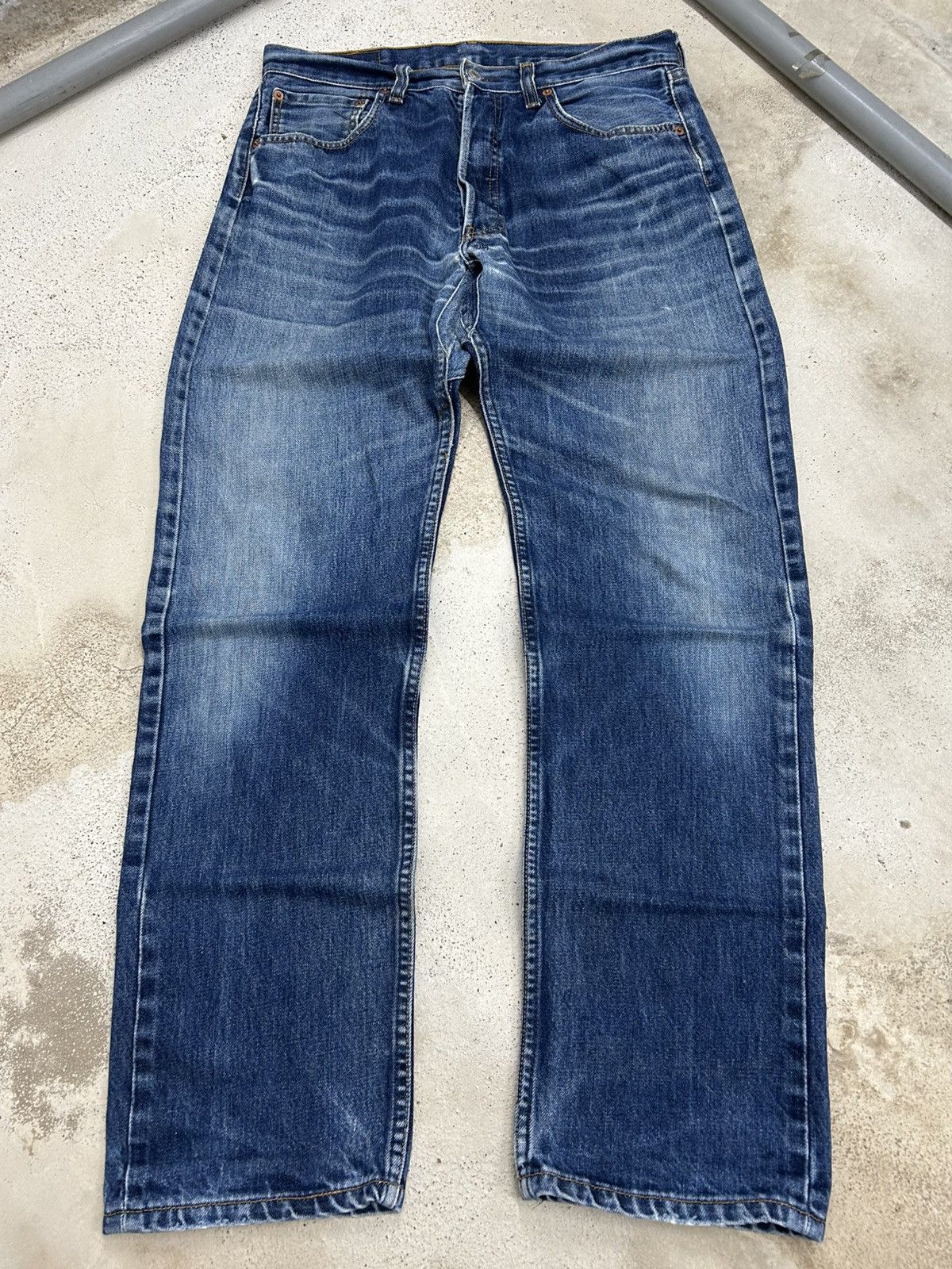 Levi's Vintage Levis 501 Baggy Jeans Extend Rise Button Fly Size US 31 - 1 Thumbnail