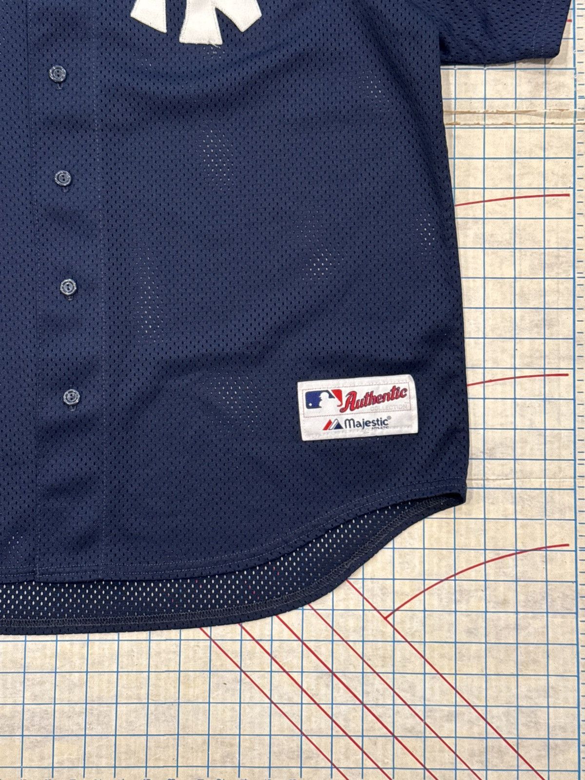 Majestic Majestic New York Yankees Mesh Jersey Mens Size XL USA Made Size US XL / EU 56 / 4 - 4 Thumbnail