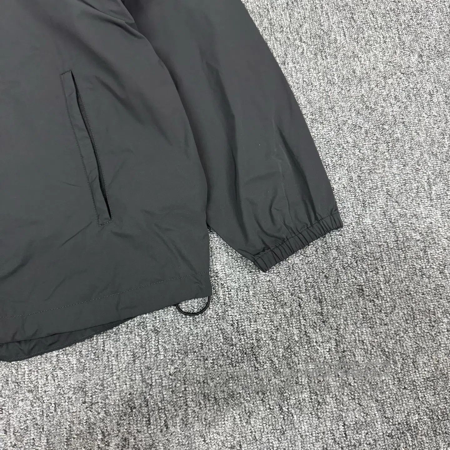 Moncler Moncler TYX Cap-equipped outdoor casual jacket| Size US L / EU 52-54 / 3 - 5 Thumbnail