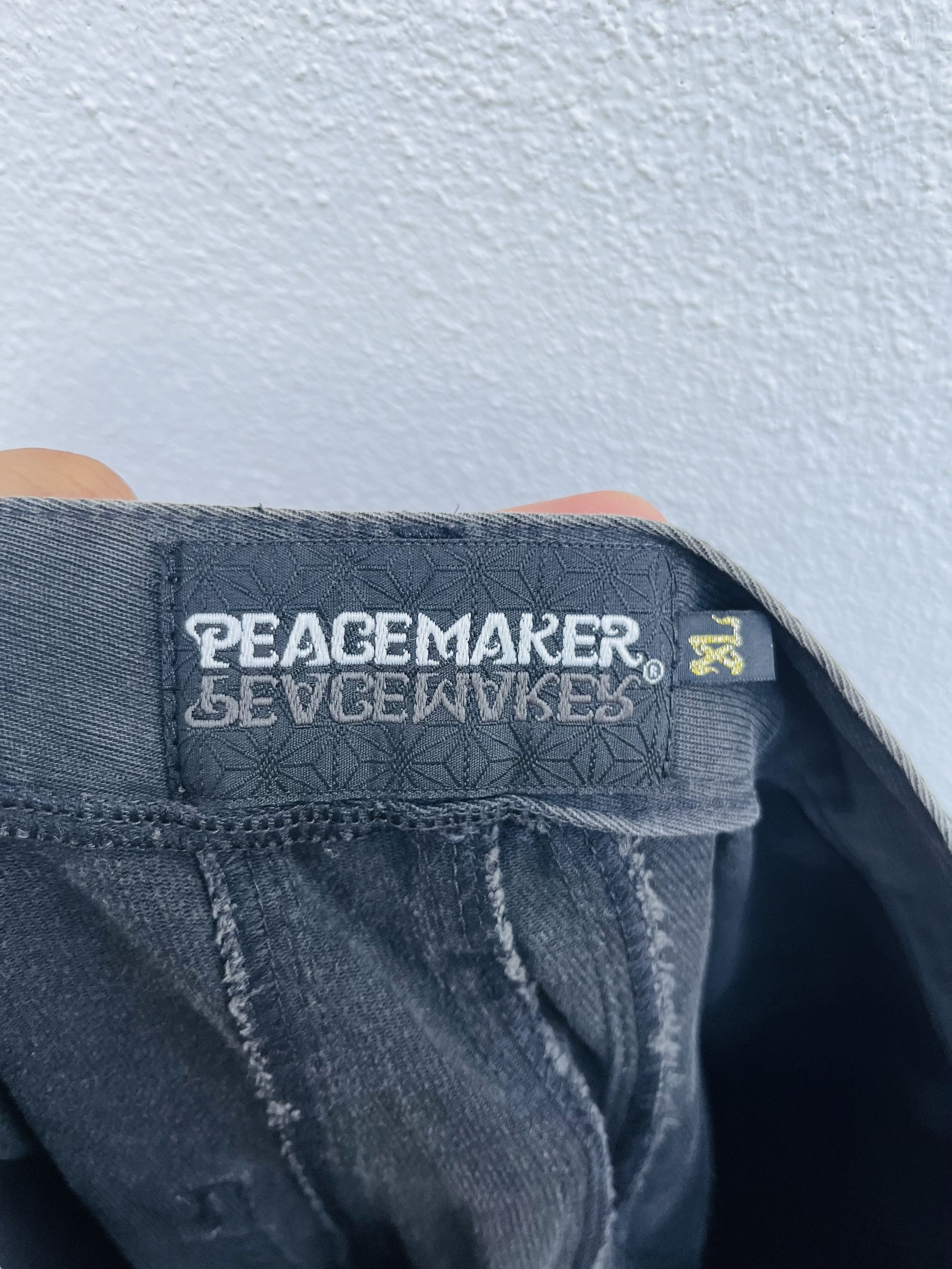 Japanese Brand × Vintage Vintage Peace Maker Hip Hop Streetwear Skaterboard Style Size US 31 - 10 Thumbnail