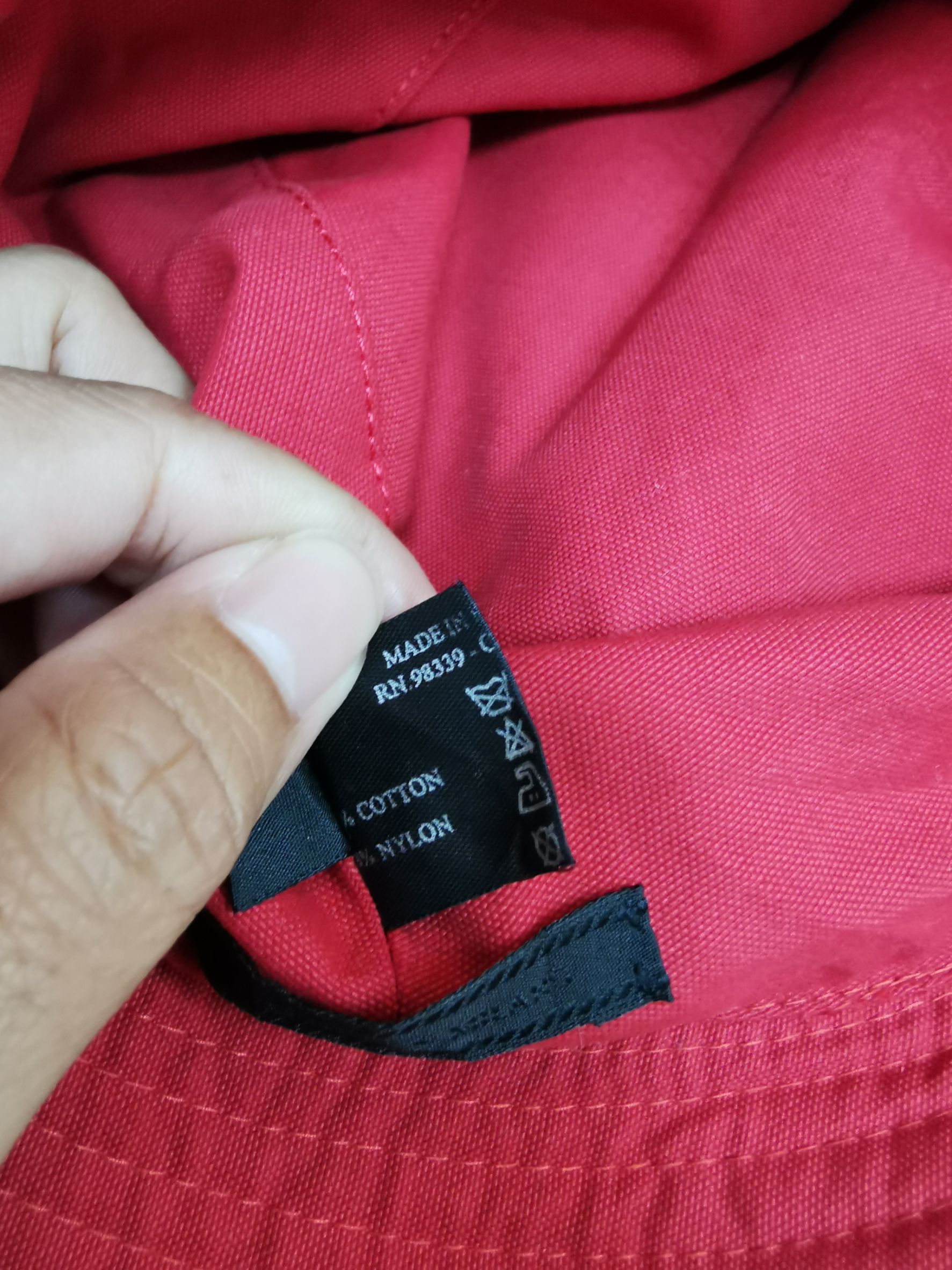 Prada 🔴Prada bucket hats🔴 Size ONE SIZE - 7 Thumbnail
