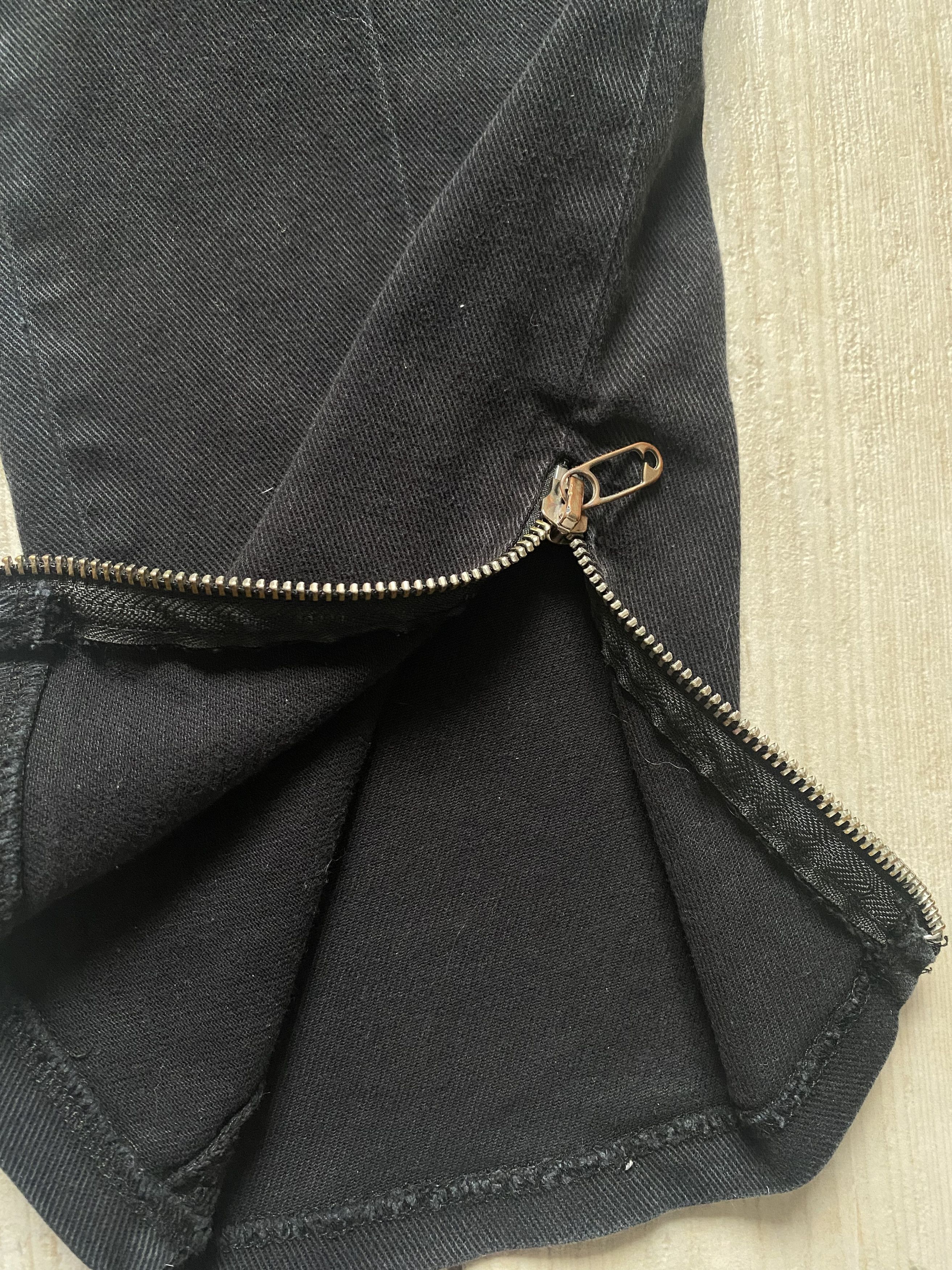 Designer × Peso Peso Large Raws Denim Pants – Comfort & Style 👖✨ Size US 34 / EU 50 - 7 Thumbnail
