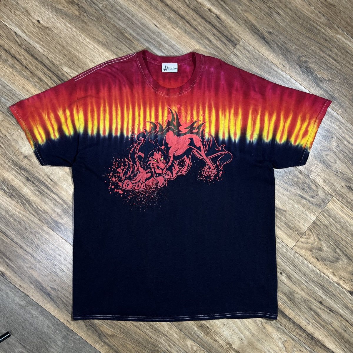 Disney Early 2000s Red & blue tie dye Disney villains scar Size US L / EU 52-54 / 3 - 1 Thumbnail