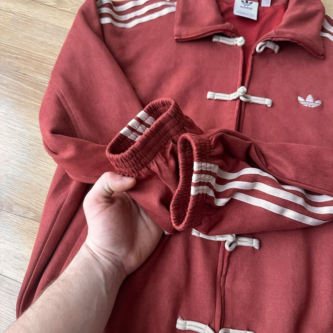Adidas RARE Adidas Originals Red Chinese Toggle Tank Jacket Size US M / EU 48-50 / 2 - 7 Thumbnail