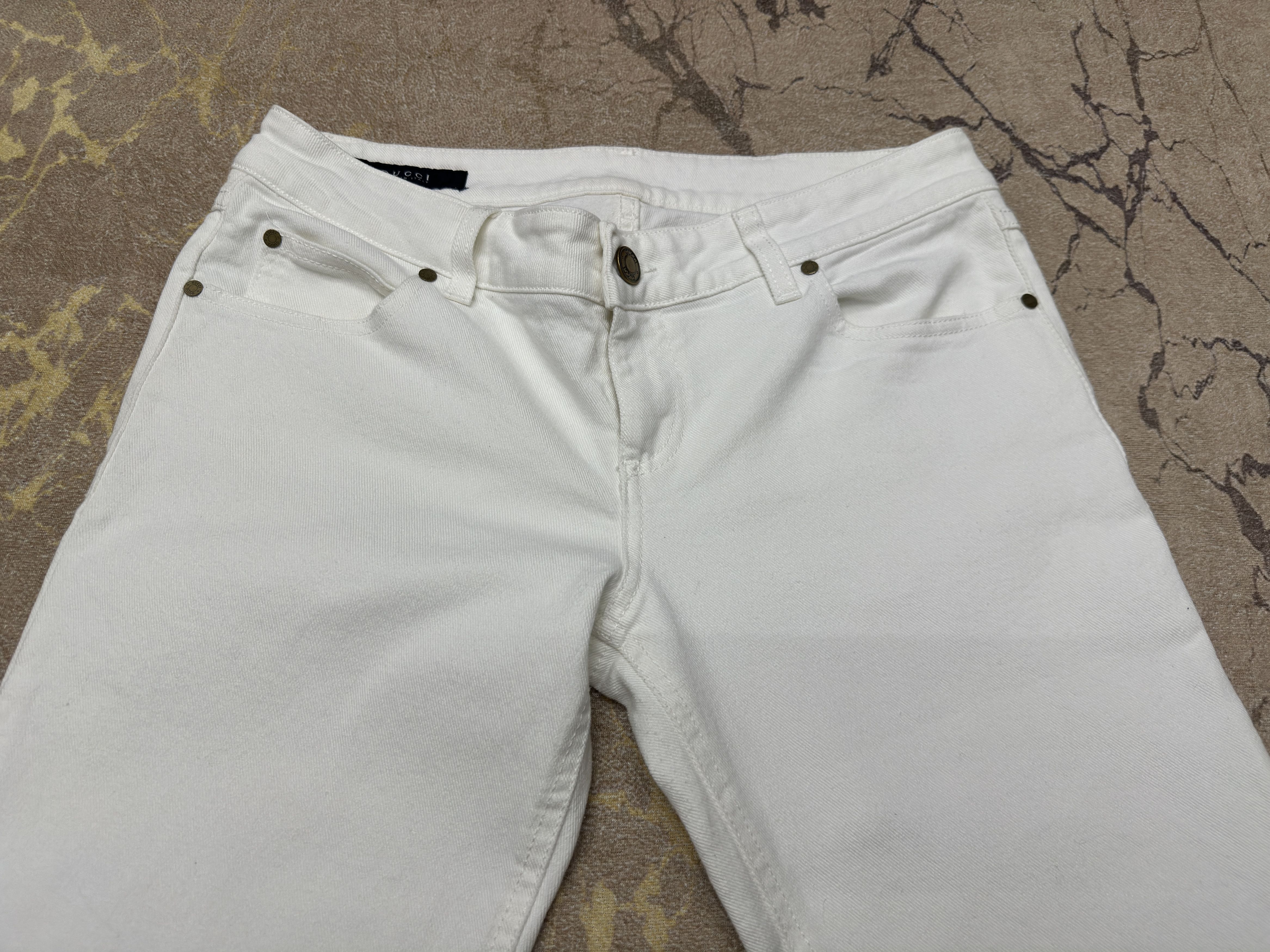 Gucci Luxury Gucci Denim Short Pants Bermudas Size 44 IT 31 32 in Size US 28 / EU 44 - 2 Thumbnail