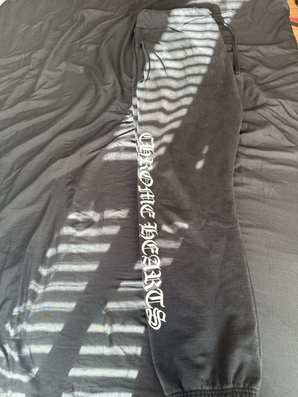 Chrome Hearts Chrome heart logo print sweatpants Size US 34 / EU 50 - 1 Thumbnail