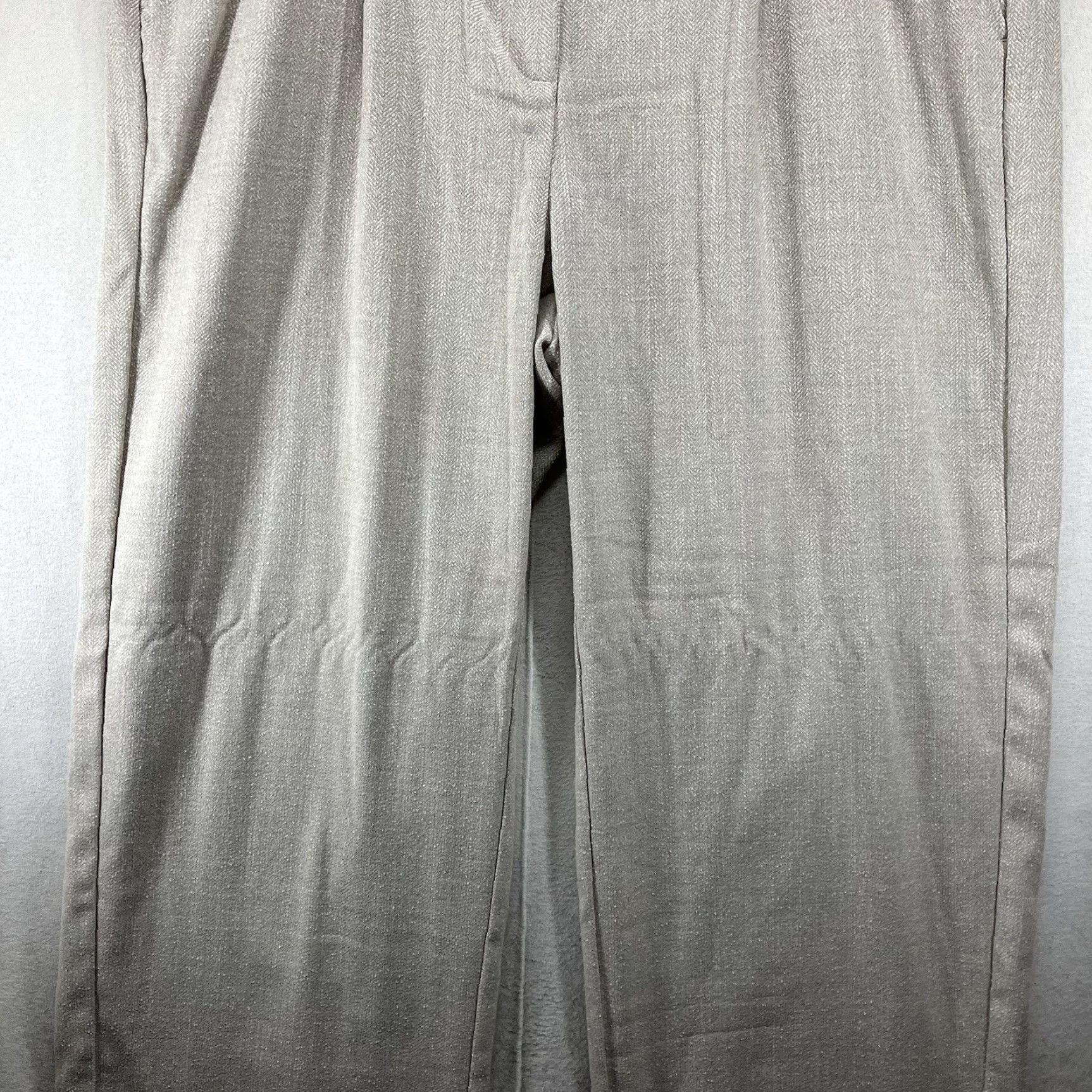 Old Navy Old Navy Pants Wide-Leg NWT XL Extra High Rise Beige 30.5 Inseam Pleated Pockets Relaxed A Line Casual Travel Women Size 40" / US 18 - 7 Thumbnail
