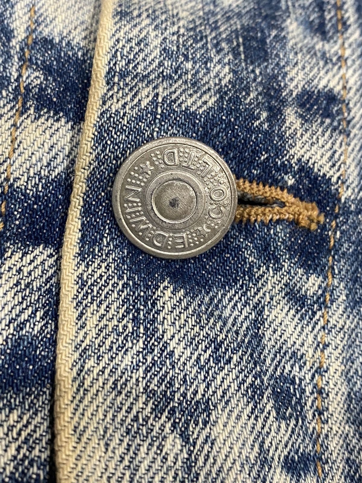 Edwin Vtg EDWIN Acid Wash Denim Jacket Button (L) Size US L / EU 52-54 / 3 - 17 Thumbnail