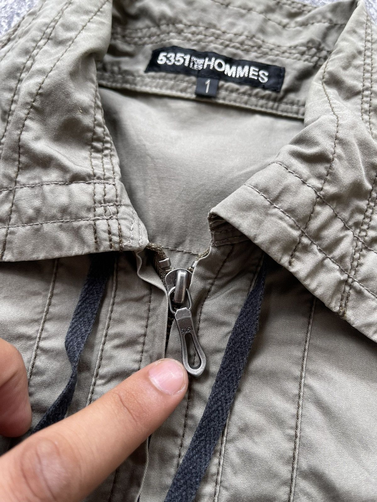 5351 POUR LES HOMMES 5351 Pour Les Hommes vkei lgb style zipper shirt Size US M / EU 48-50 / 2 - 8 Thumbnail