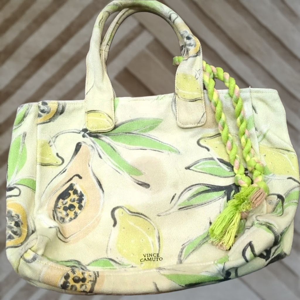 Vince Camuto Vince Camuto La Frutta Tote Medium? Size ONE SIZE - 1 Thumbnail