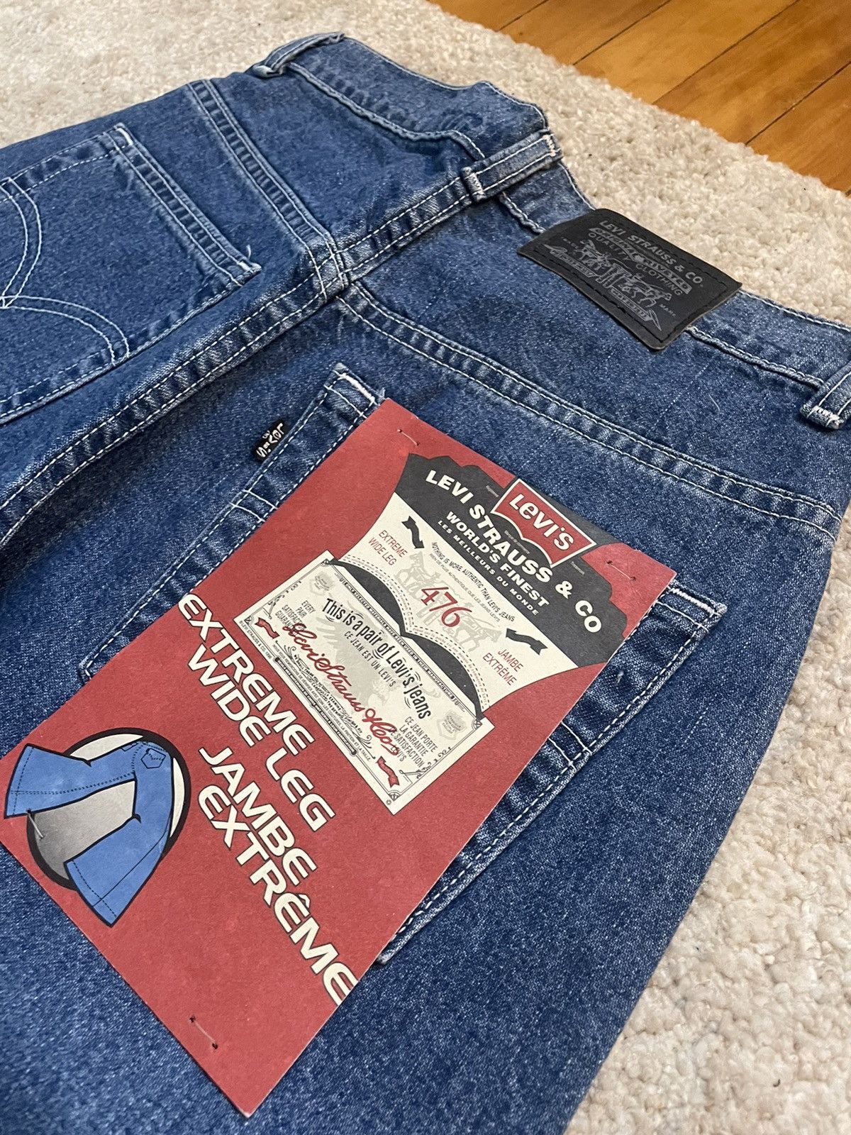 Levi's Vintage Clothing Extreme wide leg Levis 476 deadstock 90’s Size US 28 / EU 44 - 2 Thumbnail