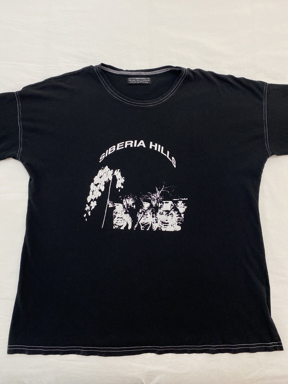 Siberia Hills Siberia Hills Anniversary Contrast Logo Tee Size US L / EU 52-54 / 3 - 4 Thumbnail