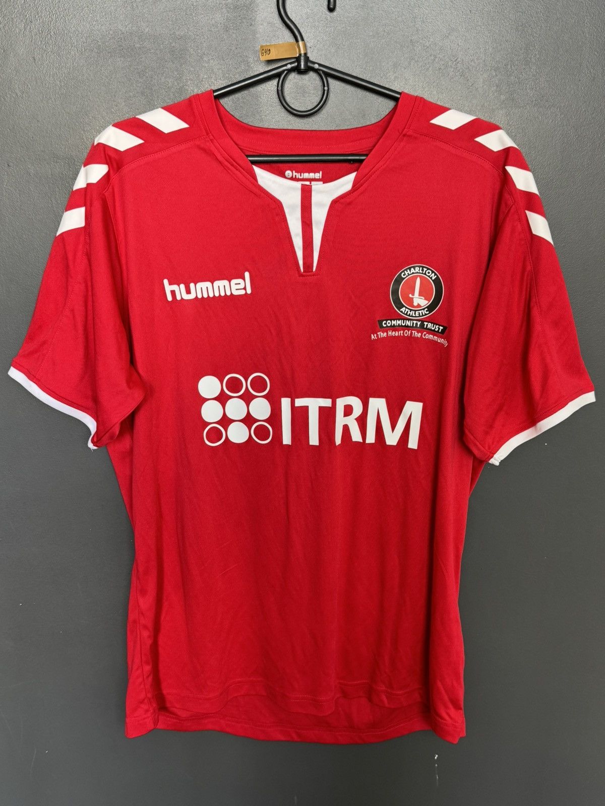 Hummel Charlton Athletic Home Football Jersey Size US S / EU 44-46 / 1 - 1 Thumbnail