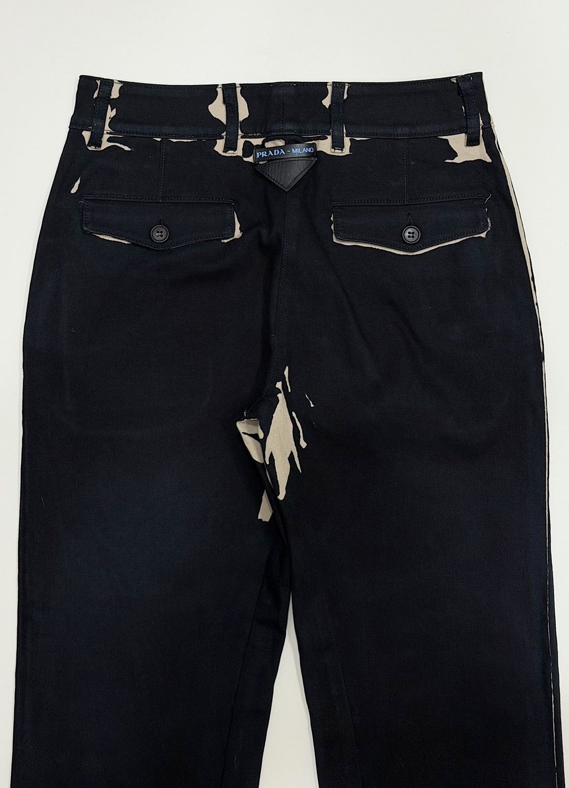 Prada PRADA FW 2018 Overdyed Back Logo Patch Pants Runway Jeans Size US 30 / EU 46 - 19 Thumbnail