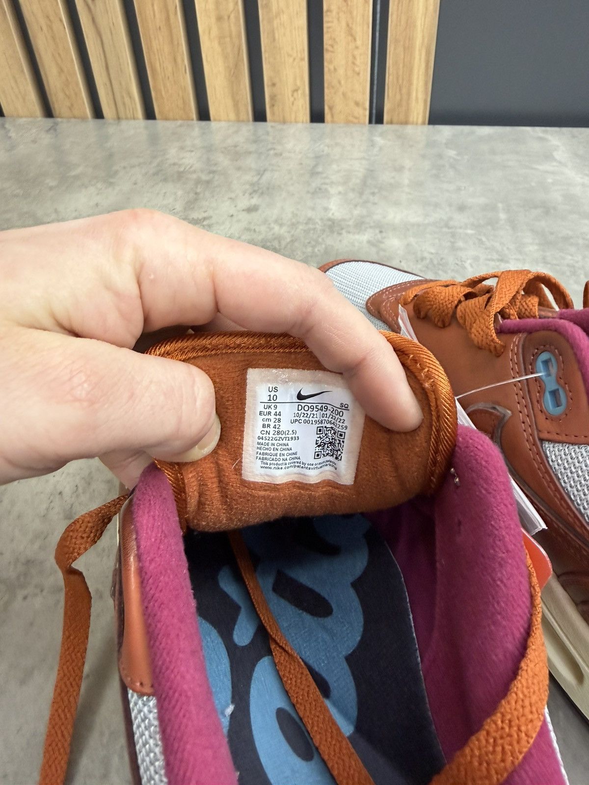 Nike Nike Air Max 1 Patta The Next Wave Dark Russet Size US 10 Size US 10 / EU 43 - 11 Thumbnail