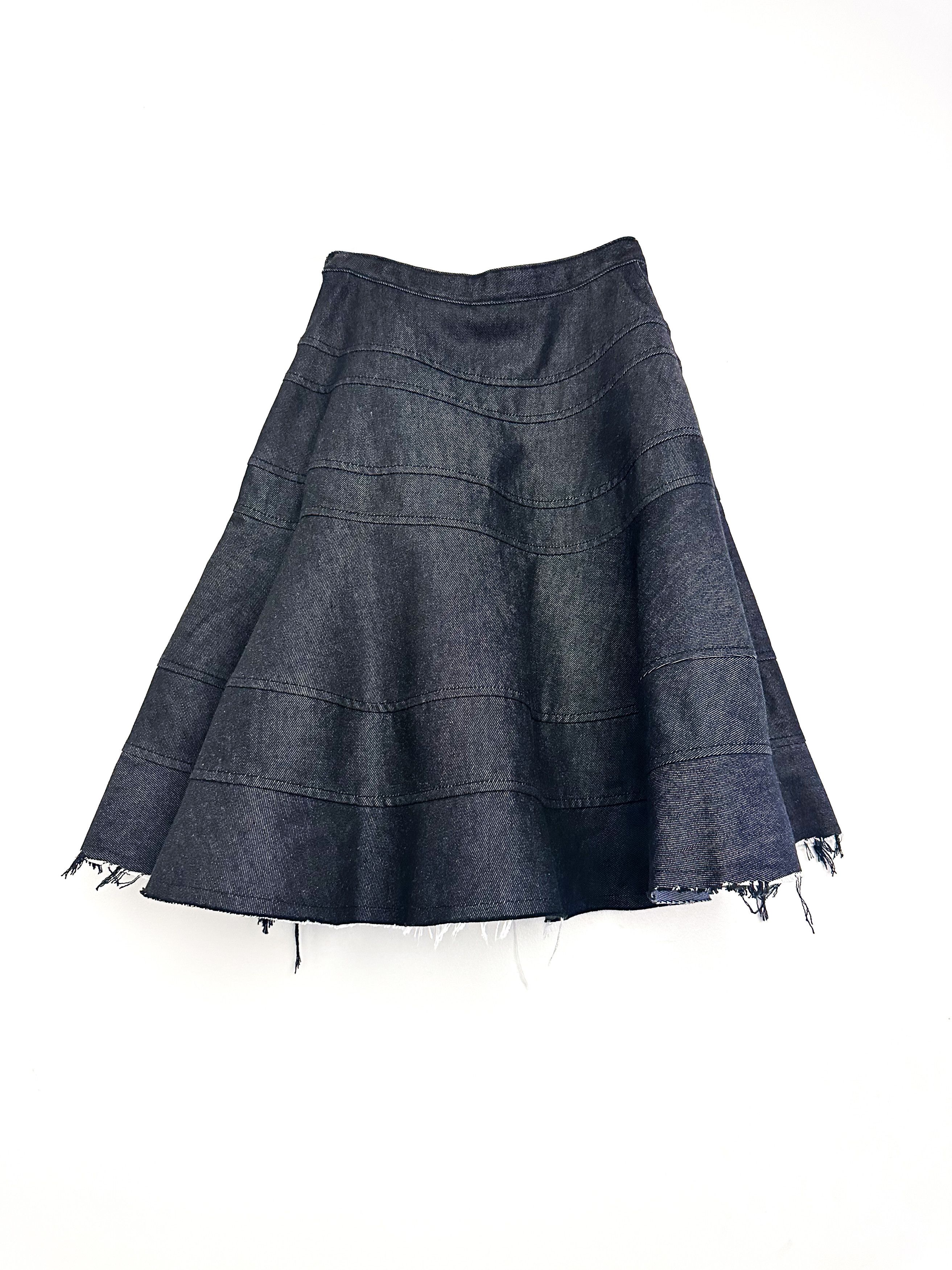 Comme des Garcons VINTAGE COMME DES GARCONS DENIM TIERED A LINE SKIRT Size 24" / US 00 / IT 34 - 2 Thumbnail