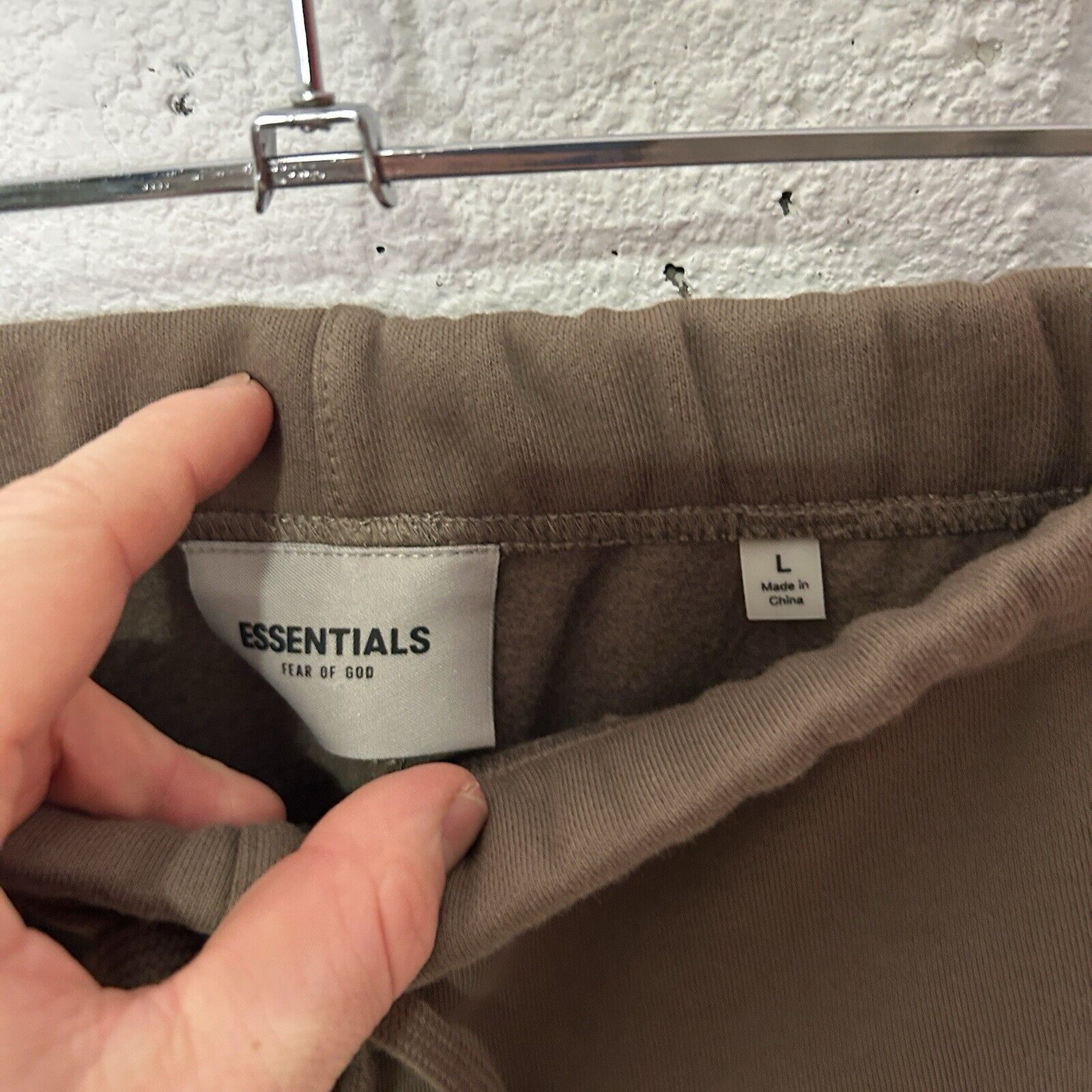 Essentials Essentials Fear Of God Fleece Sweat Shorts "Harvest" 2024 Size US 32 / EU 48 - 5 Thumbnail