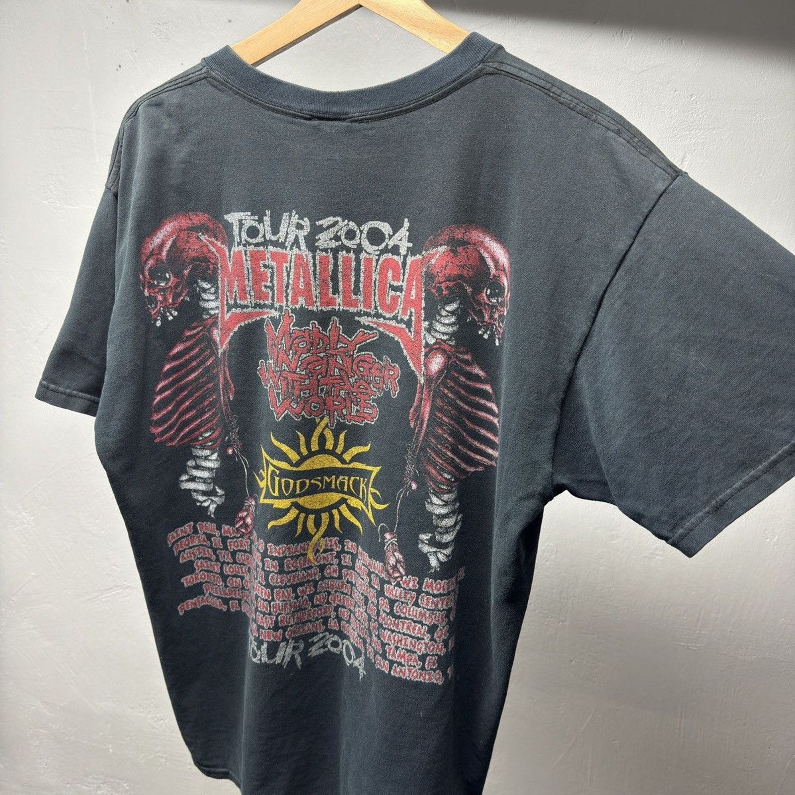 Band Tees Metallica 2004 Pushead Thrashed Faded Band Shirt ERD Grunge Size US L / EU 52-54 / 3 - 6 Thumbnail