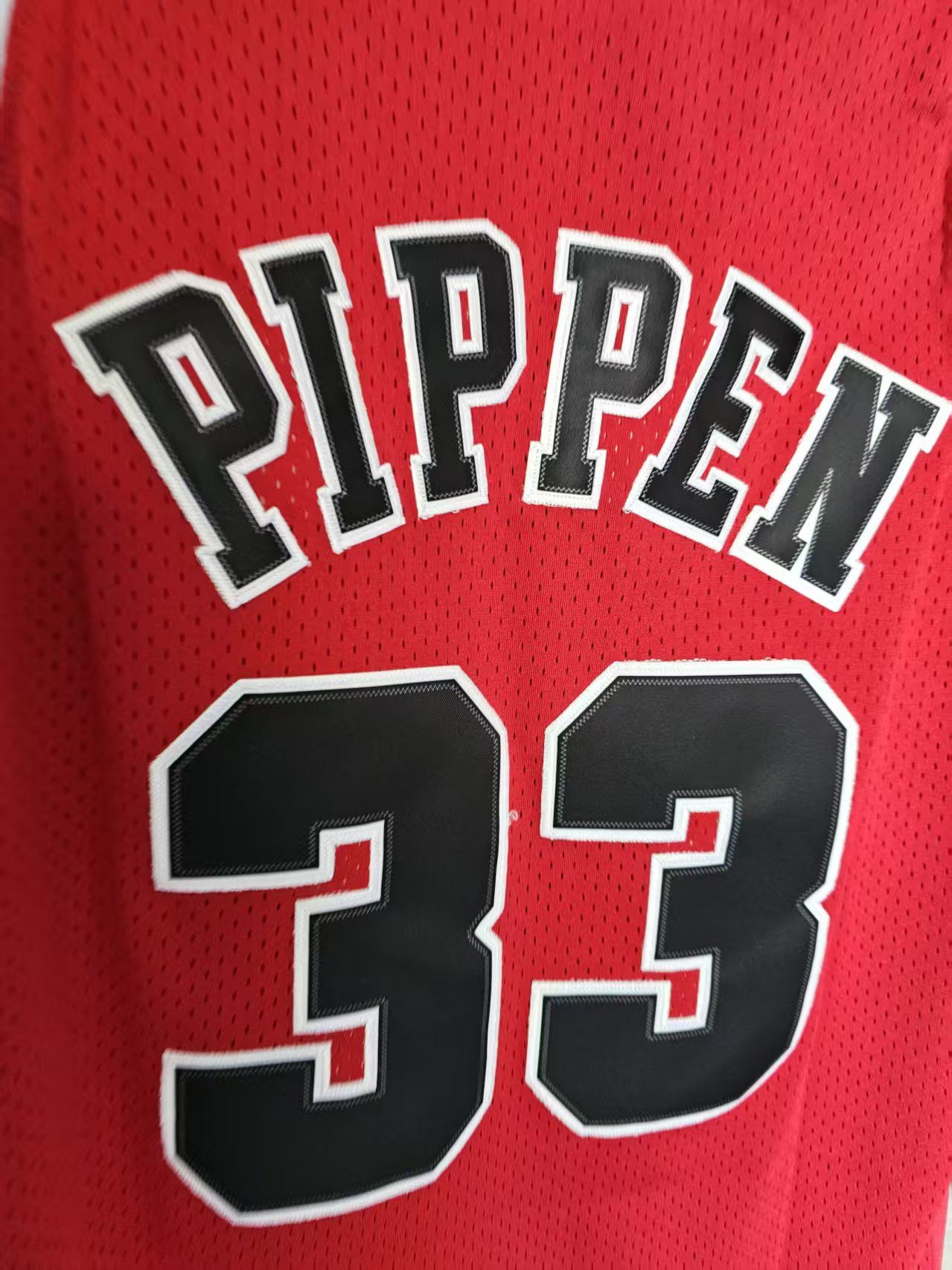 NBA Bulls #33 Scottie Pippen Jersey Red Size US XL / EU 56 / 4 - 5 Thumbnail