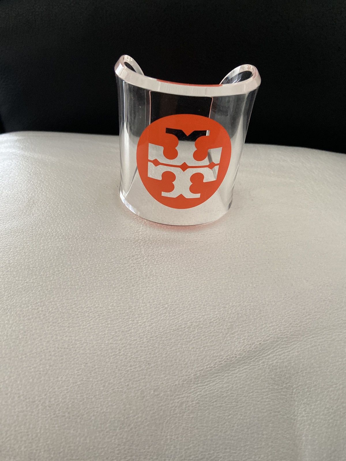 Tory Burch Tory Burch Lucite logo cuff Size ONE SIZE - 1 Thumbnail