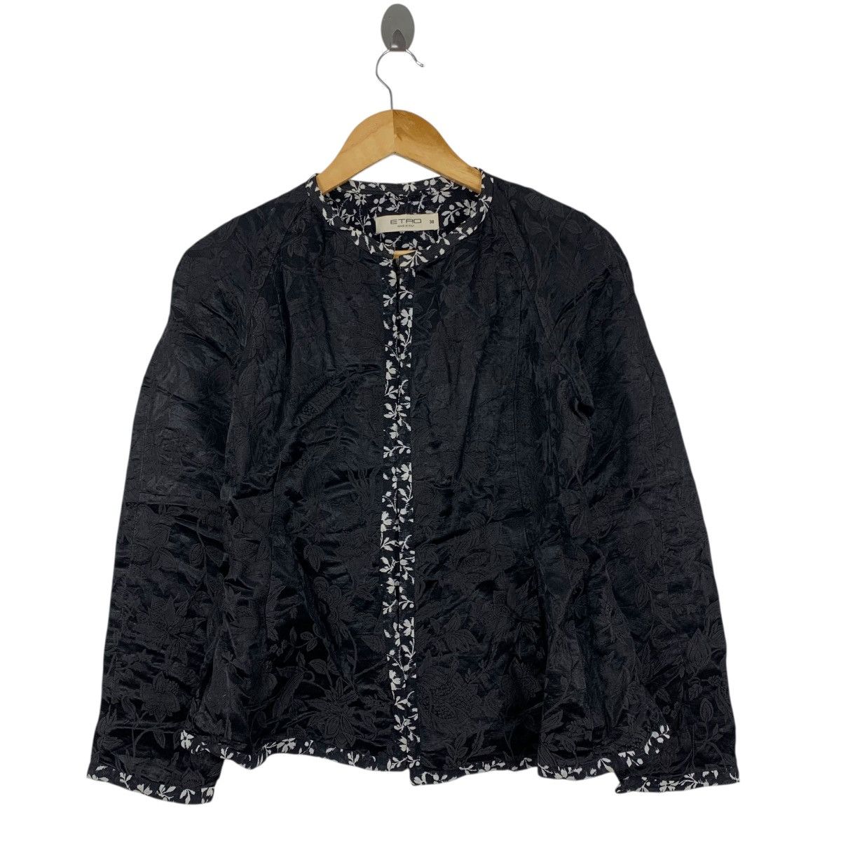 Vintage Vintage ETRO ITALIAN Italy Flower Floral Overprint Jacket Size XXL / US 16-18 / IT 52-54 - 2 Thumbnail