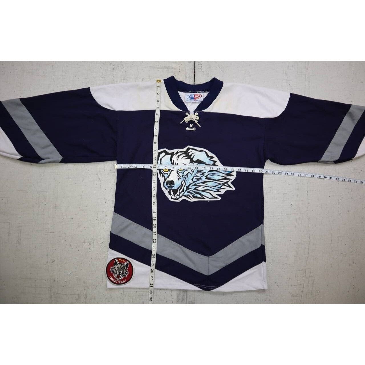 Vintage Vintage Chicago Wolves Lucas #29 Blue Jersey Athletic Knit S Size US S / EU 44-46 / 1 - 5 Thumbnail