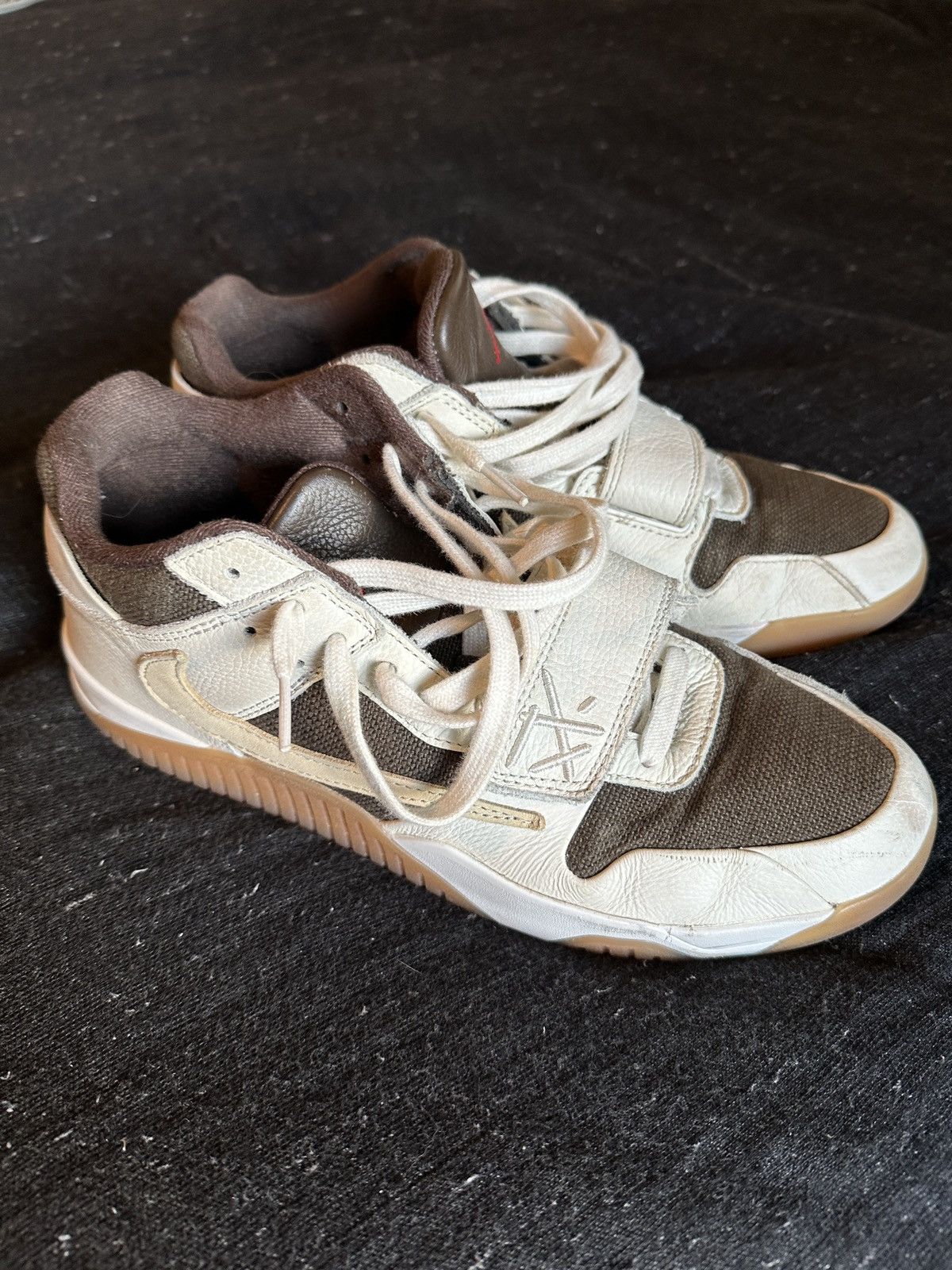 Nike × Travis Scott Jumpman Jack TR Size US 11.5 / EU 44-45 - 1 Thumbnail