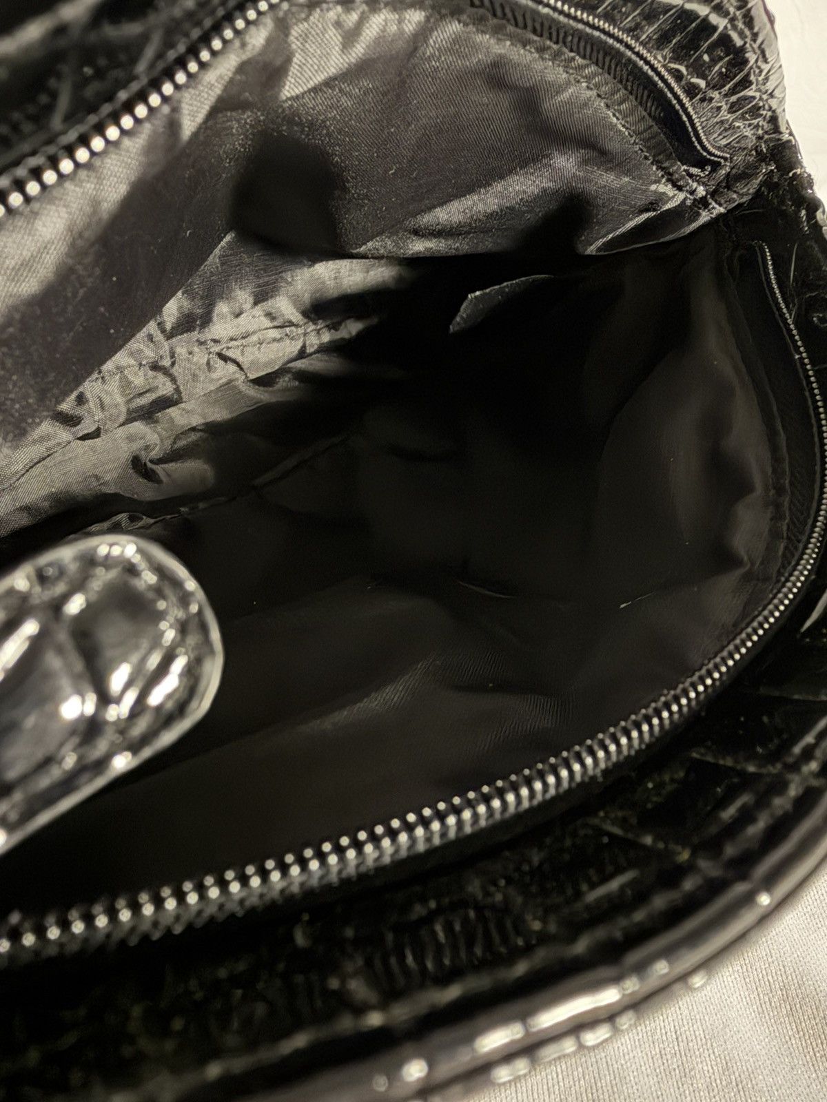Giorgio Armani Giorgio Armani Parfum Clutch Travel Bag Black Patent Leather Size ONE SIZE - 6 Thumbnail
