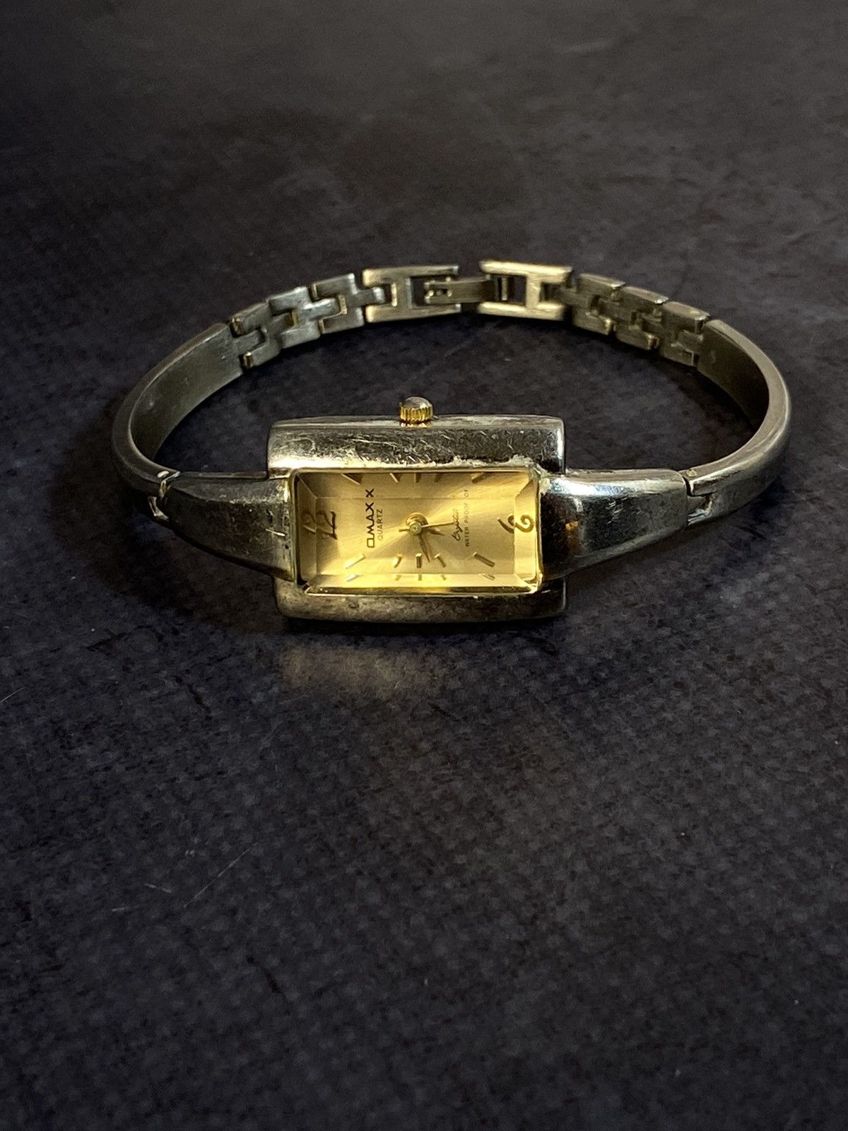Japanese Brand Elegant OMAX Watch with Metal Bracelet Size ONE SIZE - 6 Thumbnail
