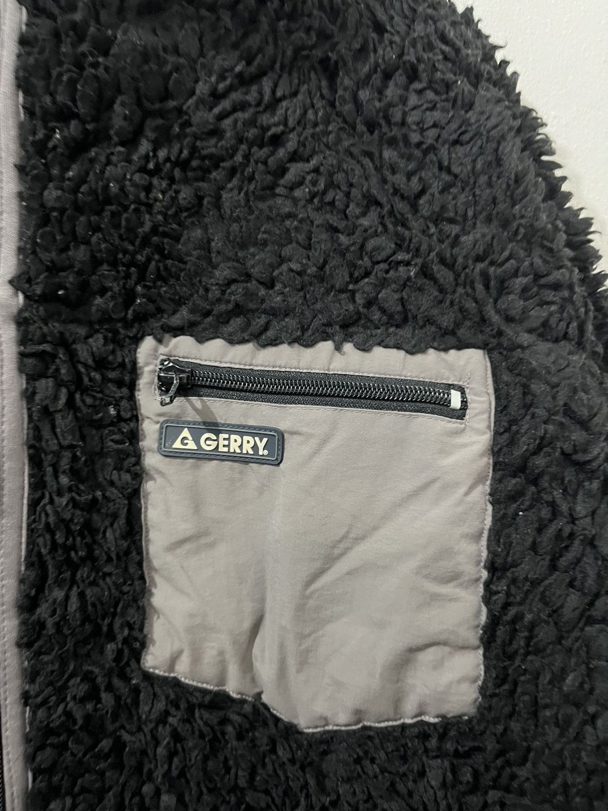 Outdoor Research Gerry Deep Pile GORPCORE Outdoor Wear Size US L / EU 52-54 / 3 - 7 Thumbnail