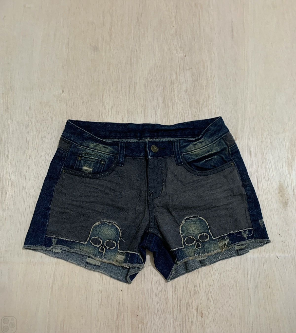 Hysteric Glamour × Japanese Brand E.vog's.e Skull Short Denim Women's Size 29" - 2 Thumbnail